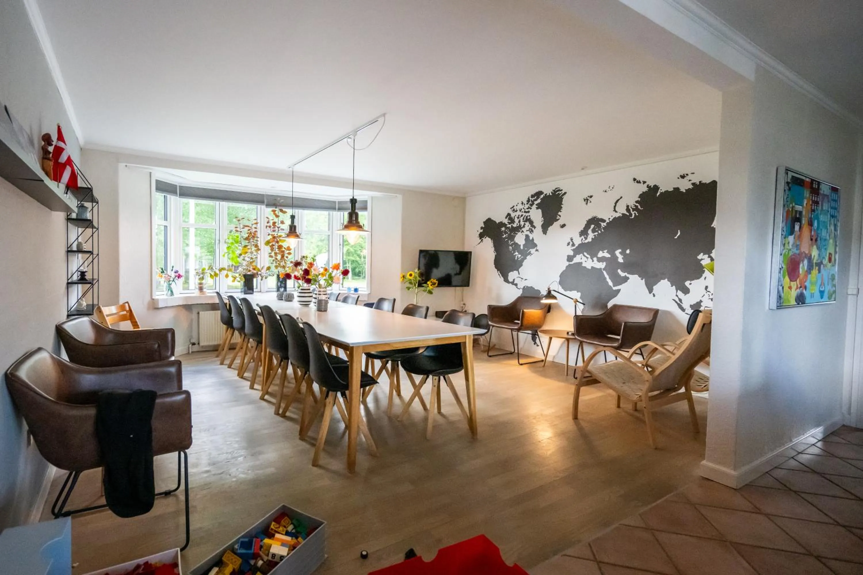 Communal lounge/ TV room in Sdr. Omme Bed & Breakfast