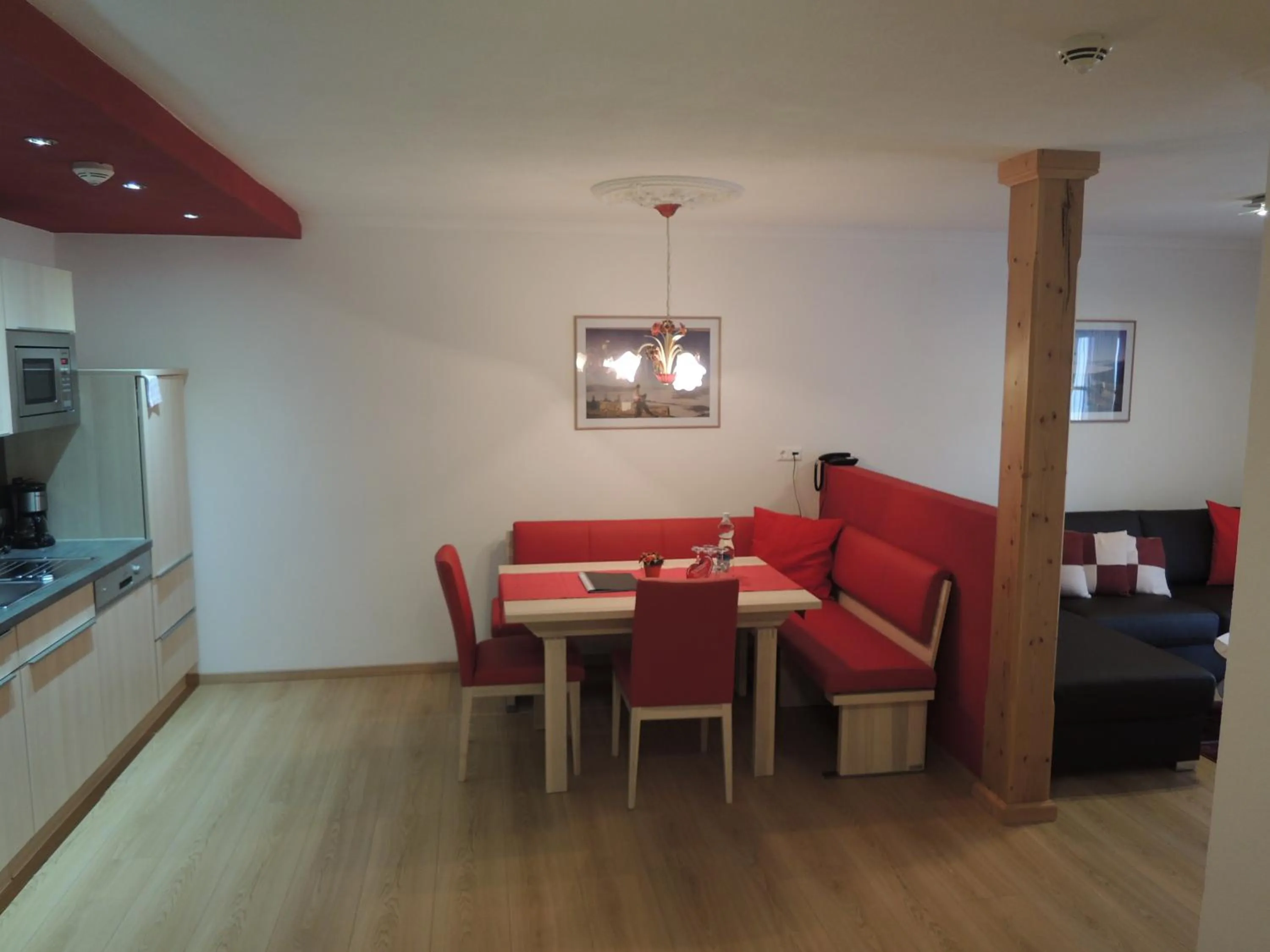 Dining area in Ferienwohnungen Starchenthof - Wildschönau, Premiumcard inclusive