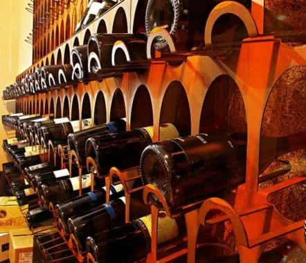 Restaurant/places to eat in Il Novecento