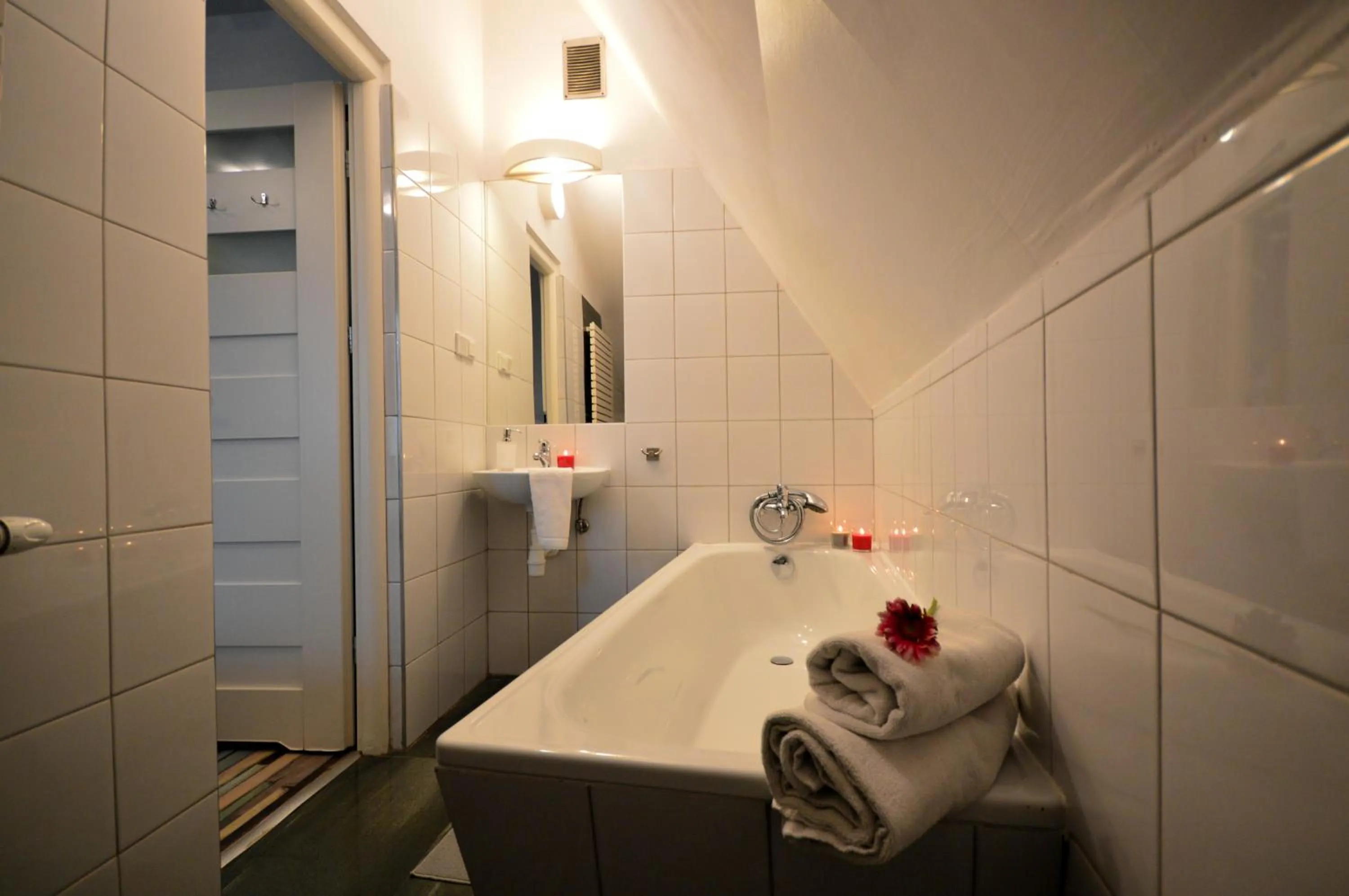 Bathroom in Cracow Central Aparthotel