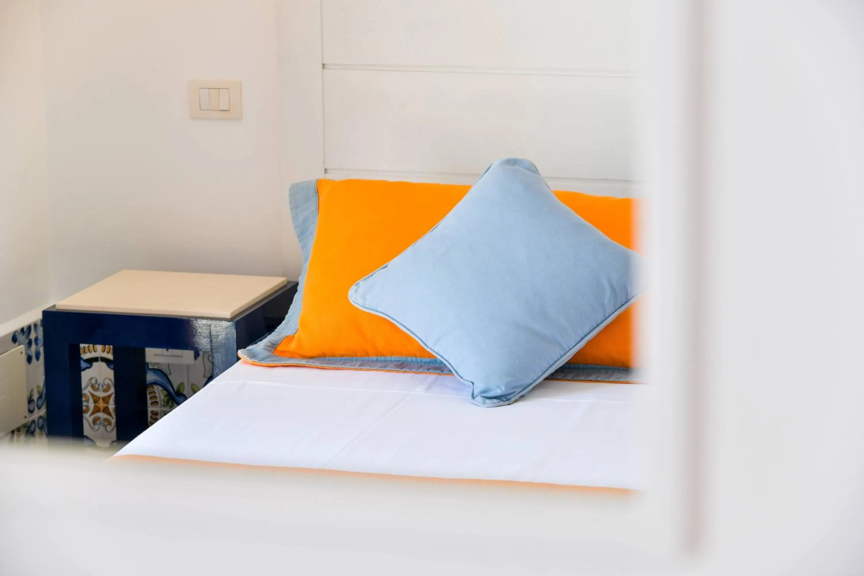 Decorative detail, Bed in Hotel Casa Celestino