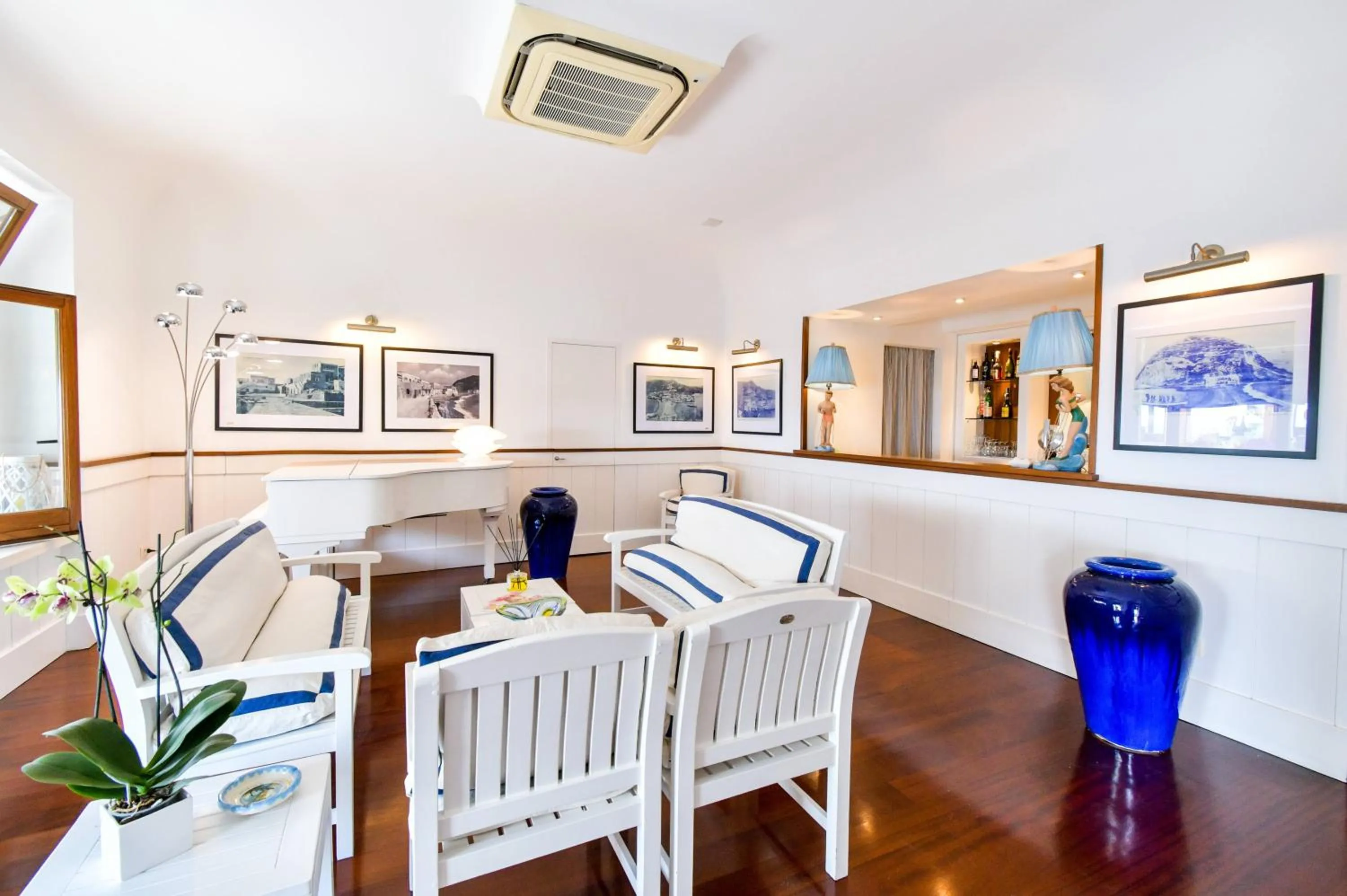 Lobby or reception in Hotel Casa Celestino