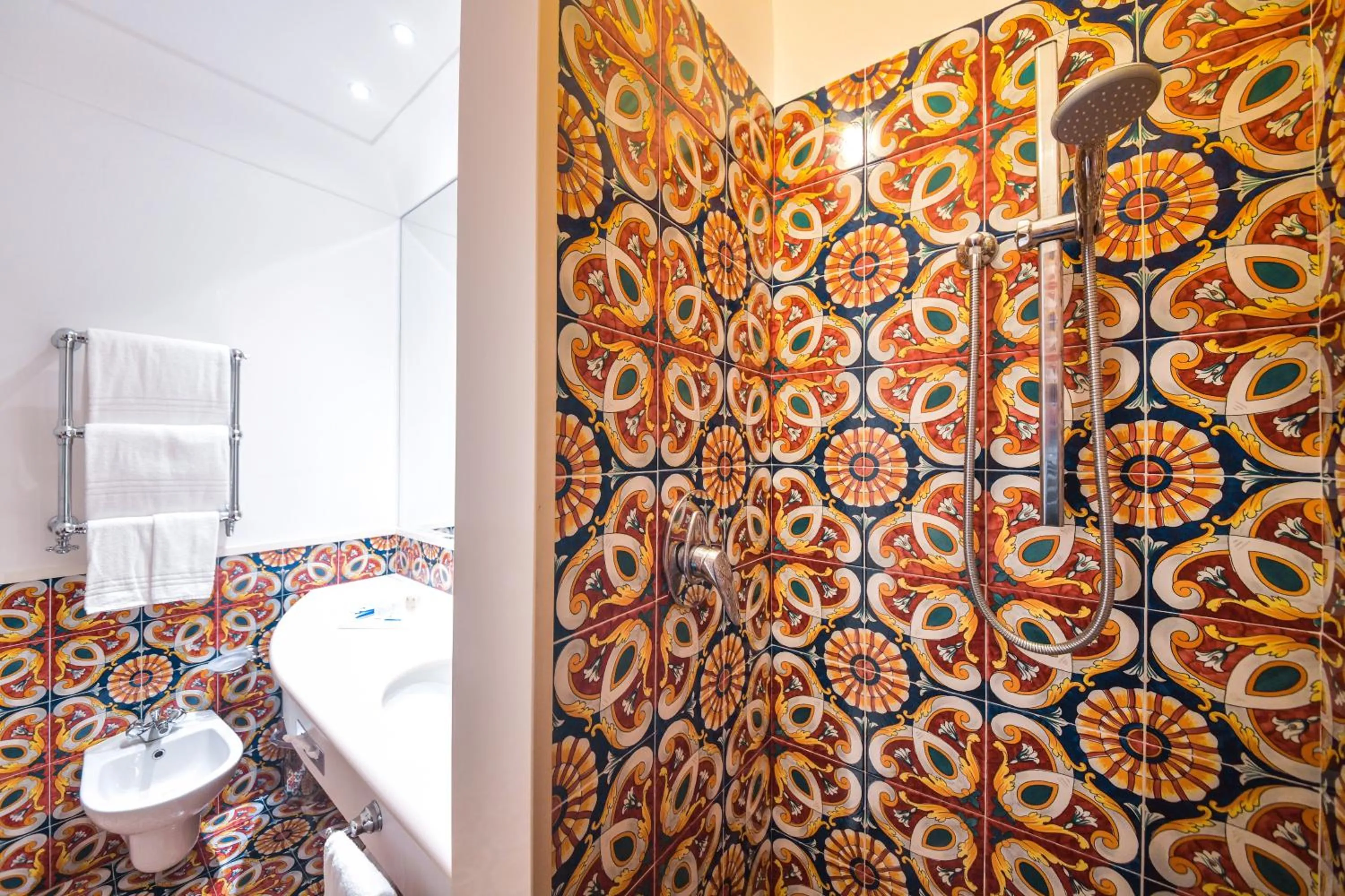 Shower in Hotel Casa Celestino