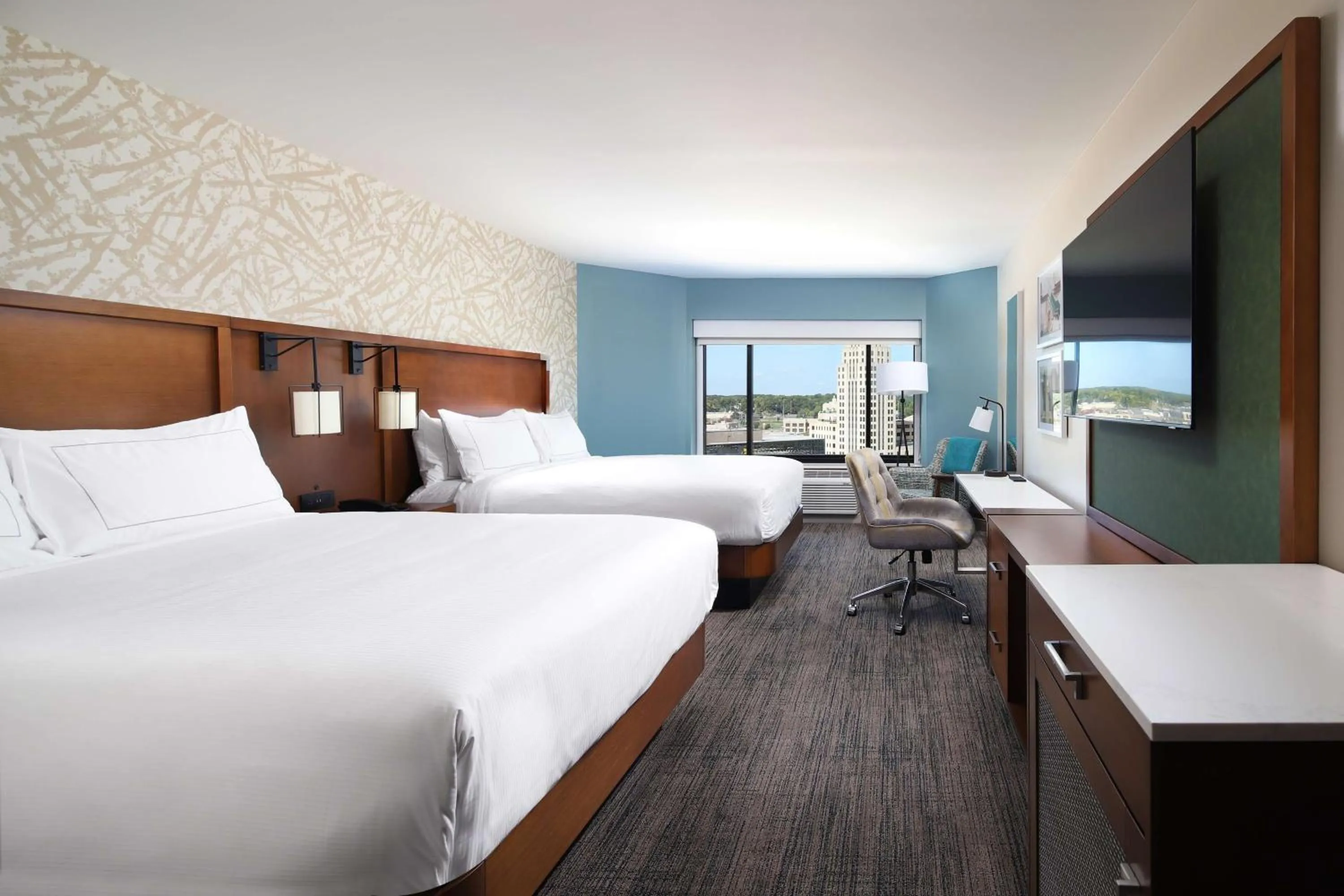 Bedroom, Bed in Doubletree By Hilton Battle Creek