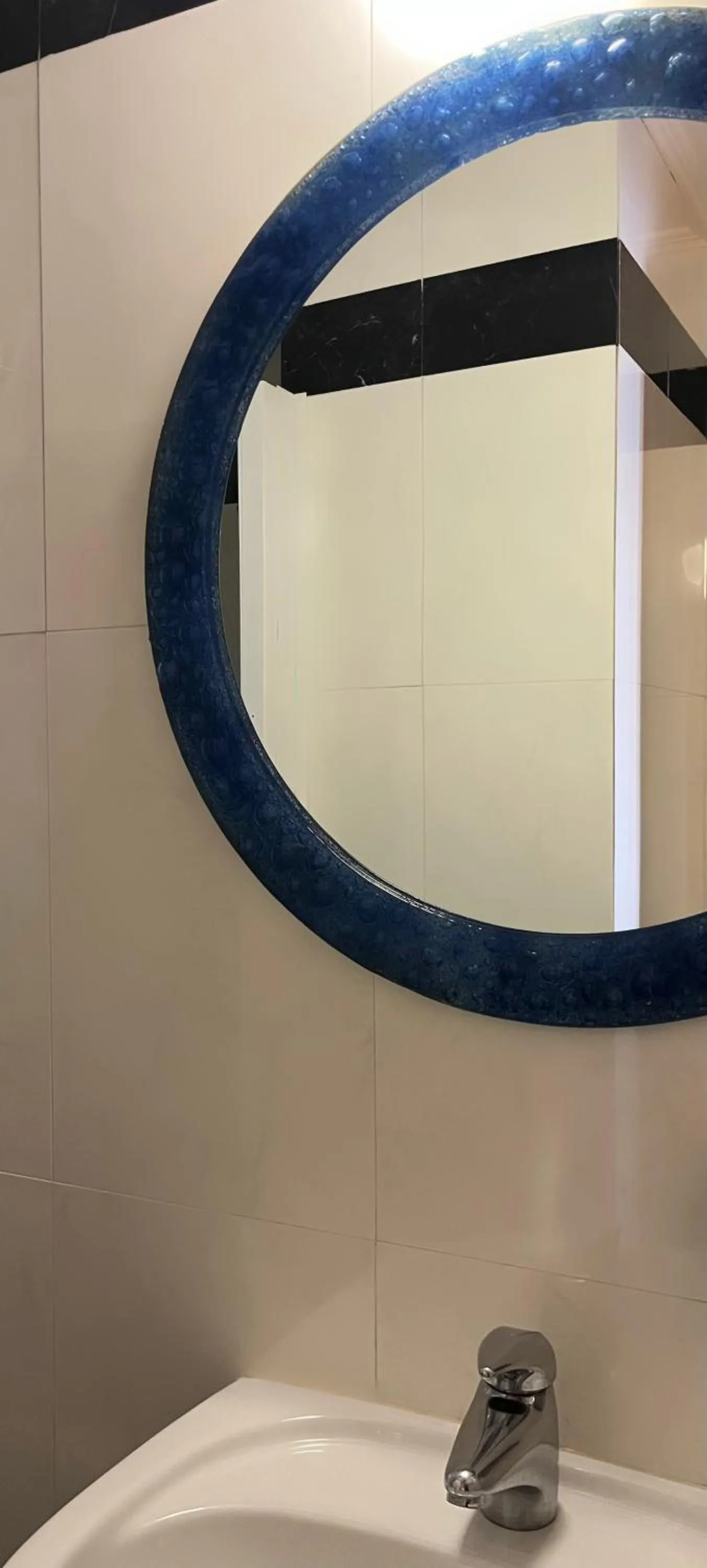 Shower in Alfa Hotel