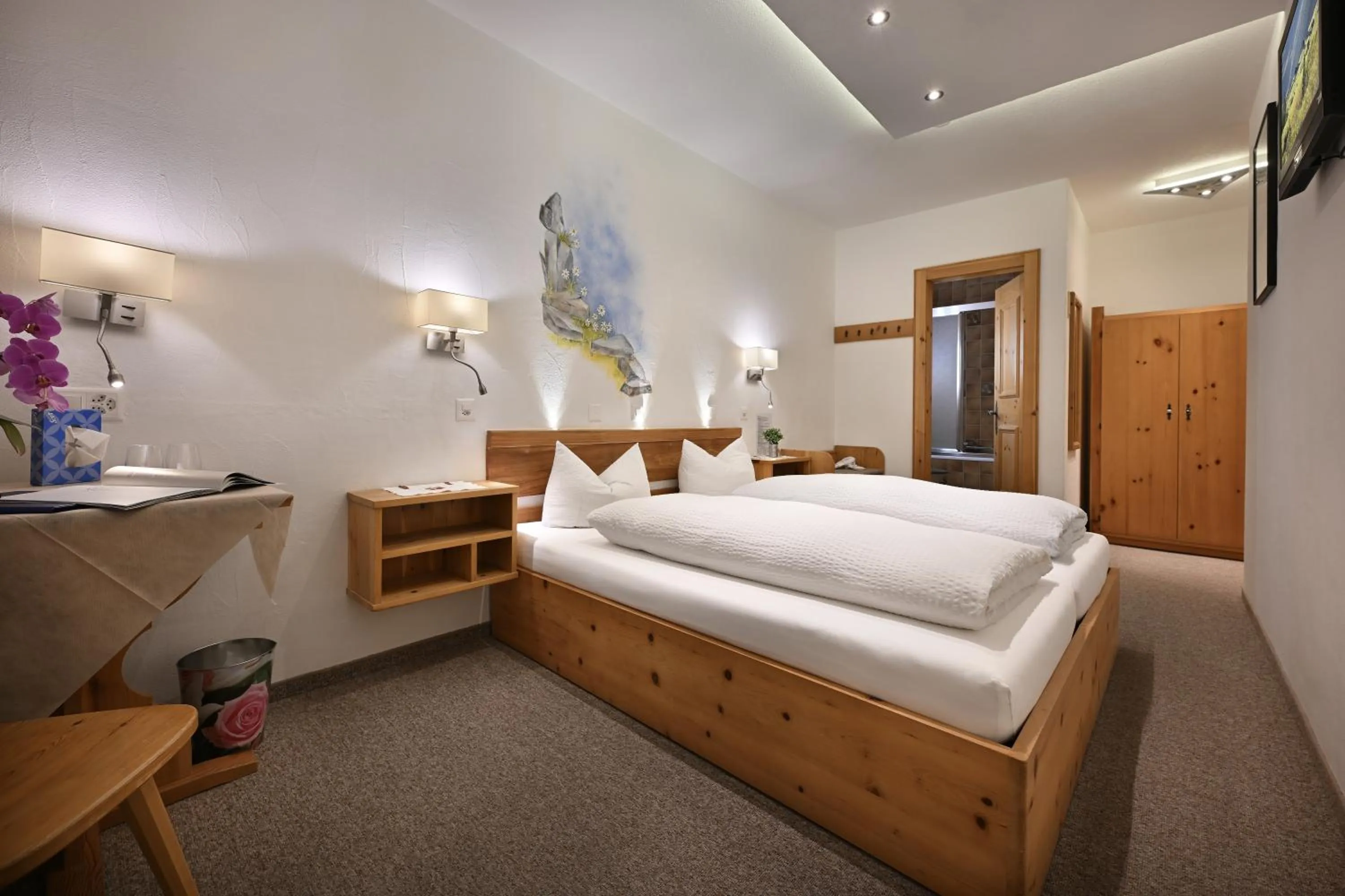 Photo of the whole room in Hotel Acla Filli