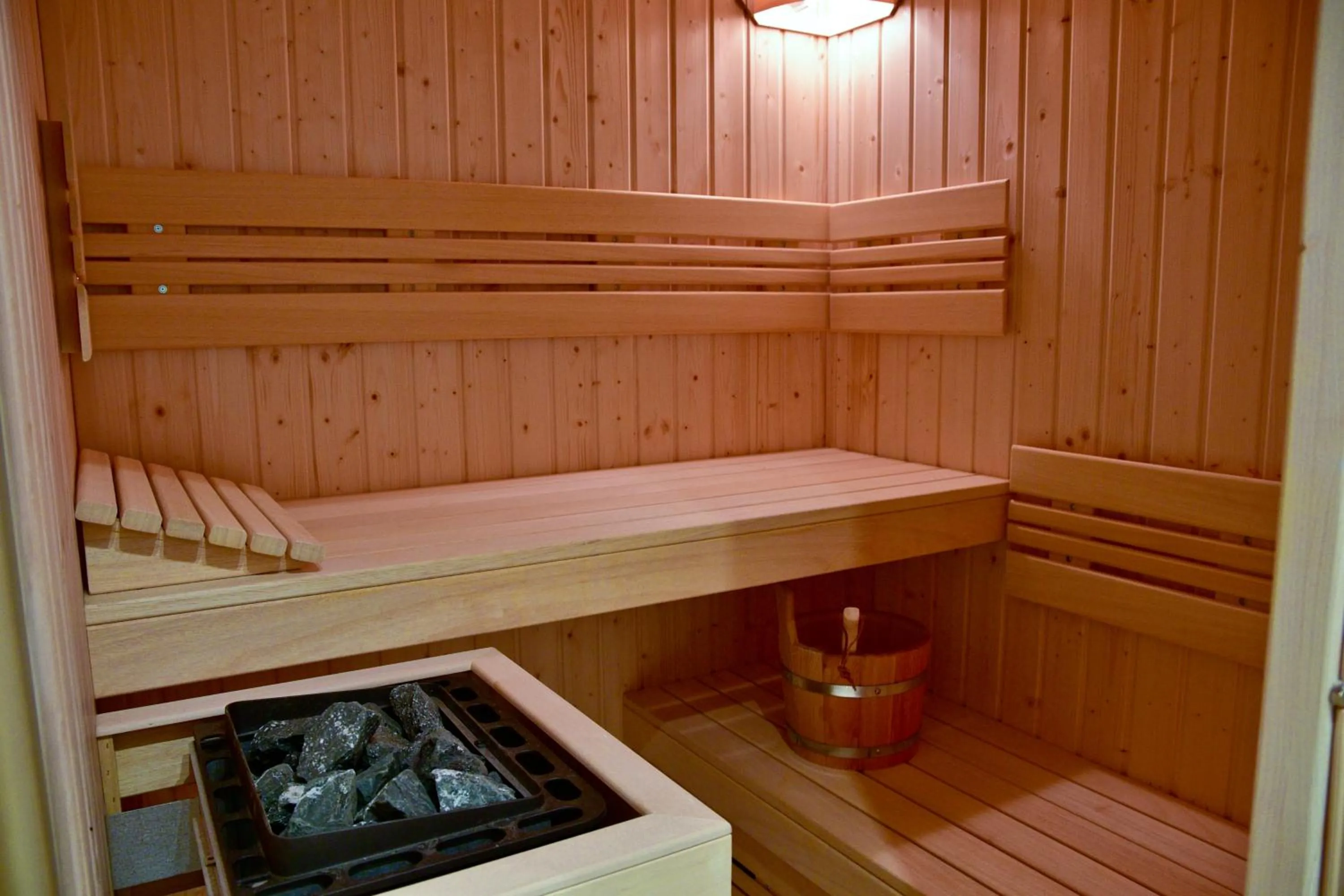 Apartament Dwupoziomowy z Sauną - Apartamentuj