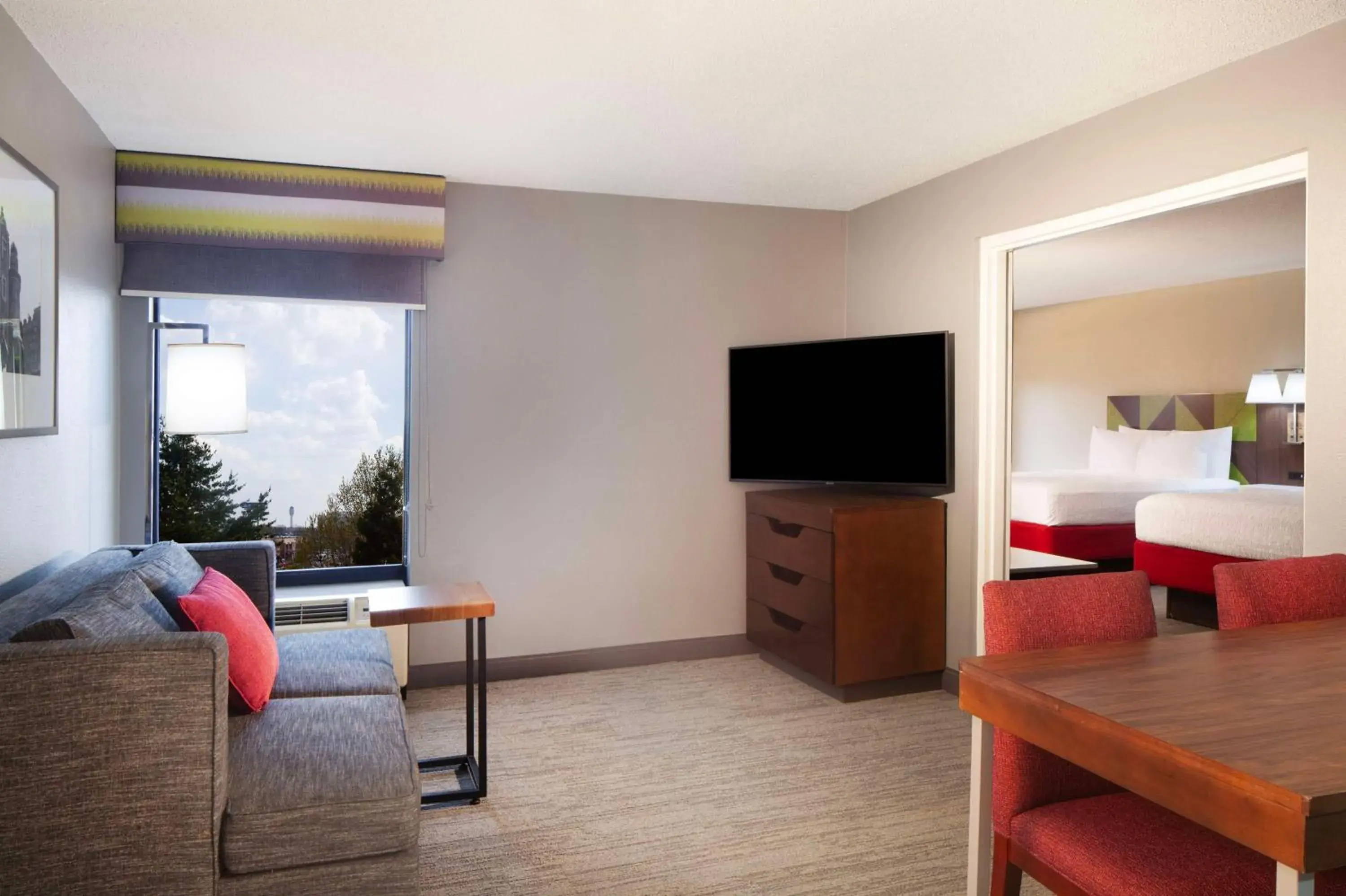 One-Bedroom Suite with Two Queen Beds and Sofa Bed in Hampton Inn & Suites-Atlanta Airport North-I-85 One-Bedroom Suite with Two Queen Beds and Sofa Bed in Hampton Inn & Suites-Atlanta Airport North-I-85