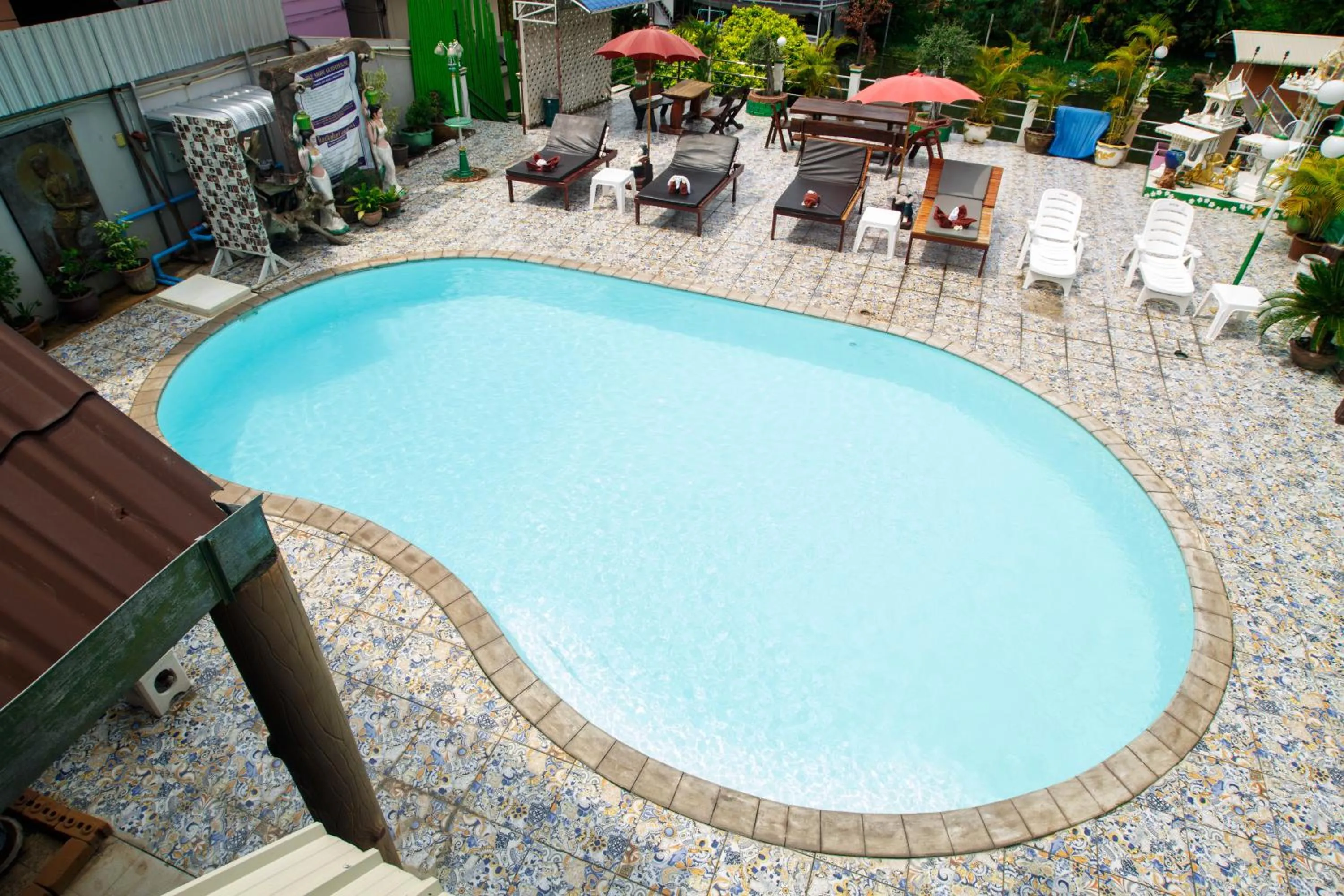 Pool view in Noble Night Guesthouse