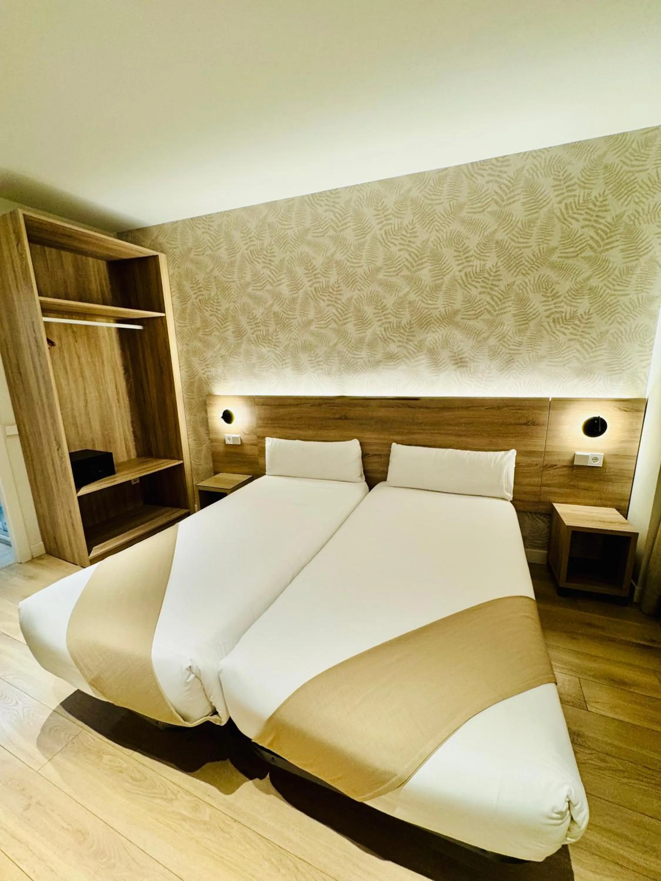 Apartamentos Apolo
