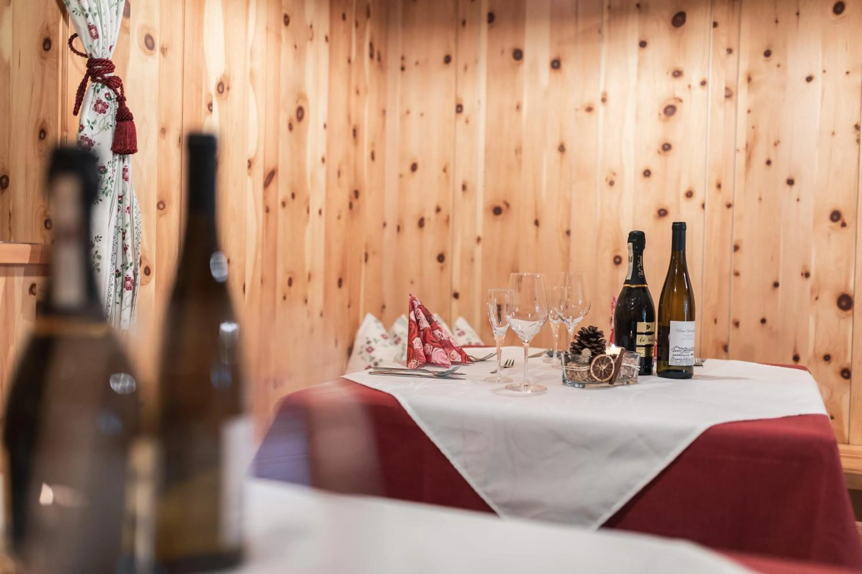 Lounge or bar in Hotel Appartement Haus Gitschberg