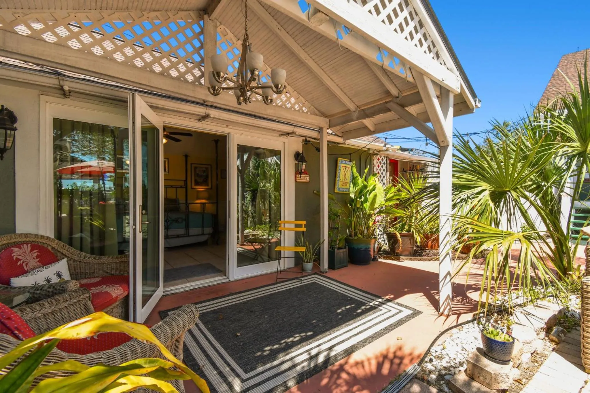 Sea Breeze Manor Inn