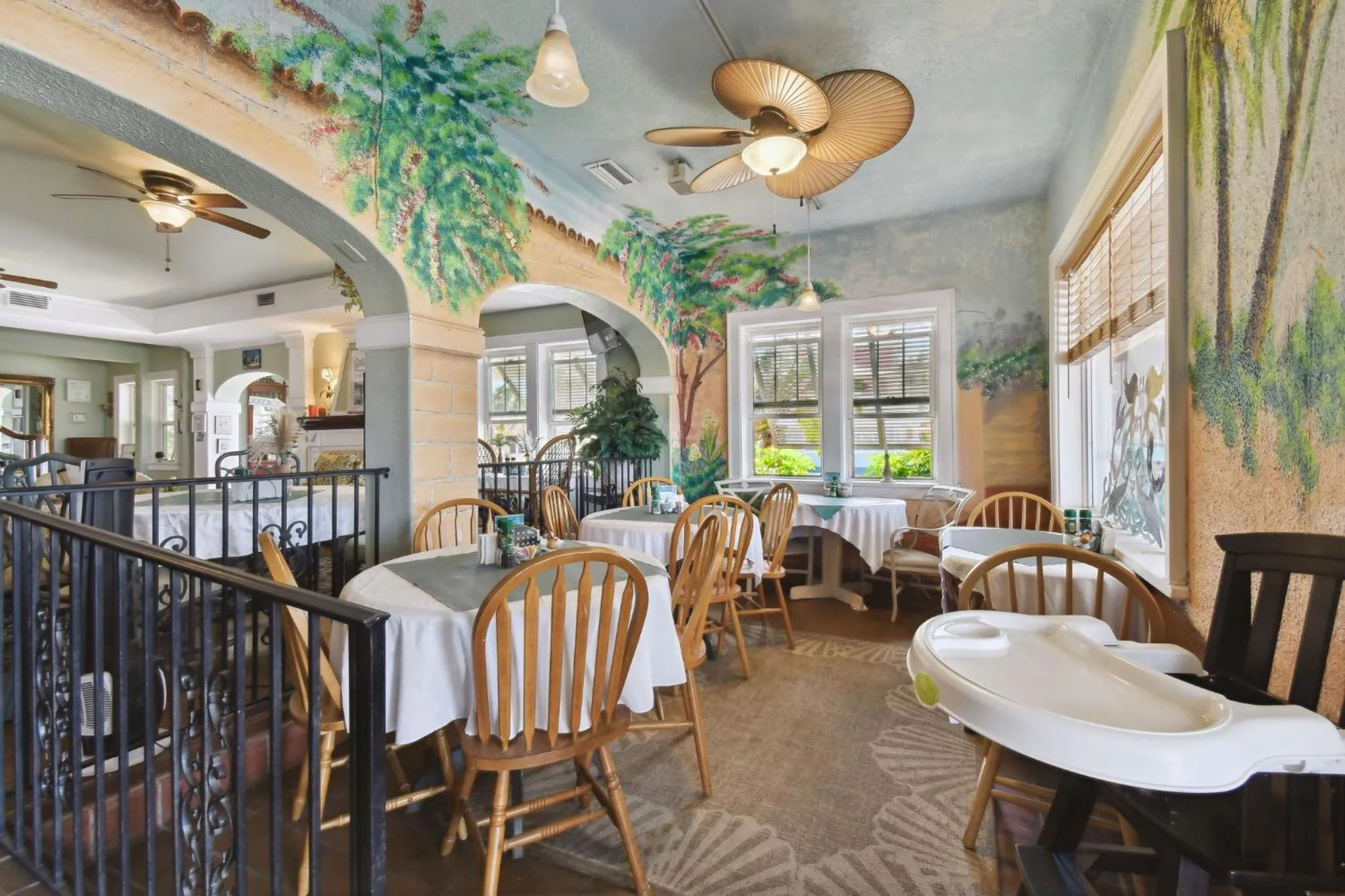 Sea Breeze Manor Inn