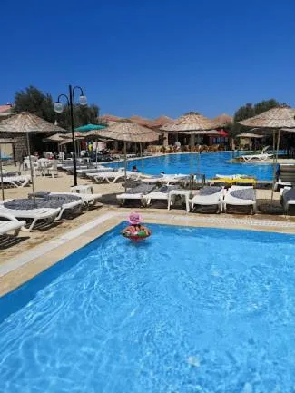 Swimming pool in Alize Resort Hotel