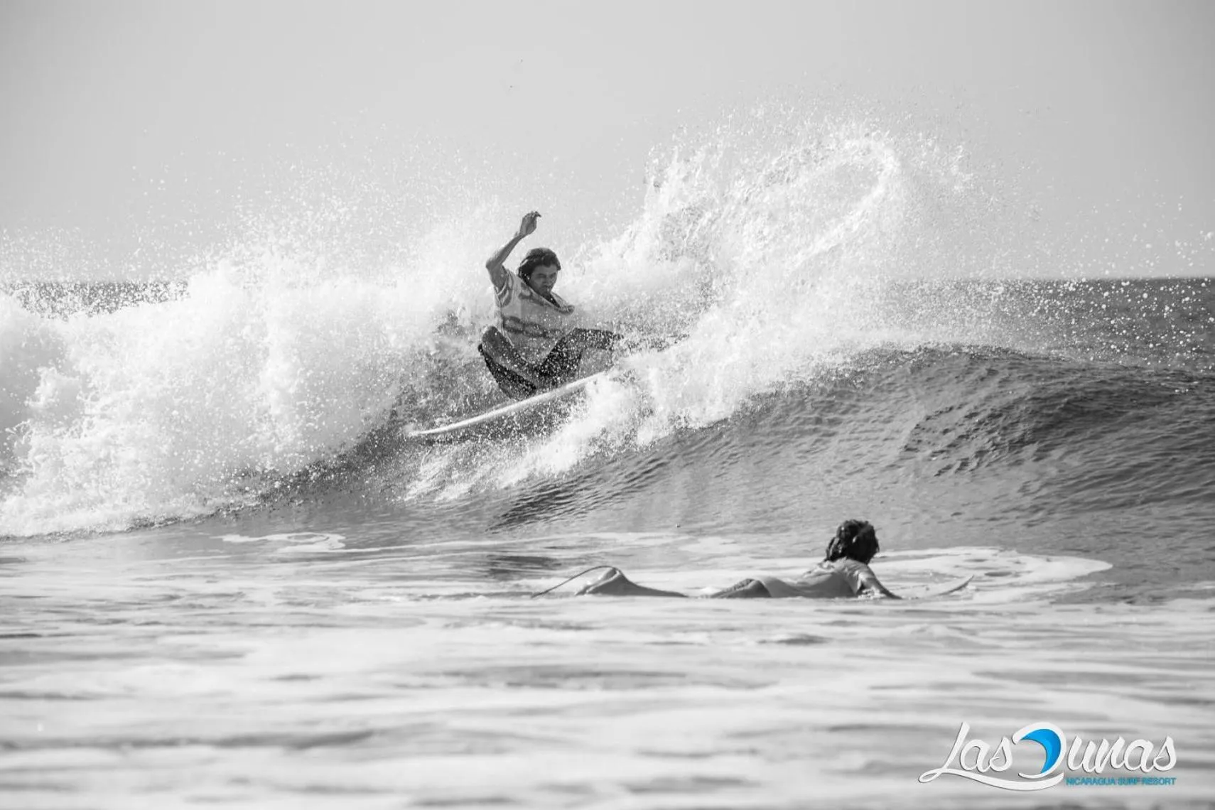 Property building in Las Dunas Surf Resort