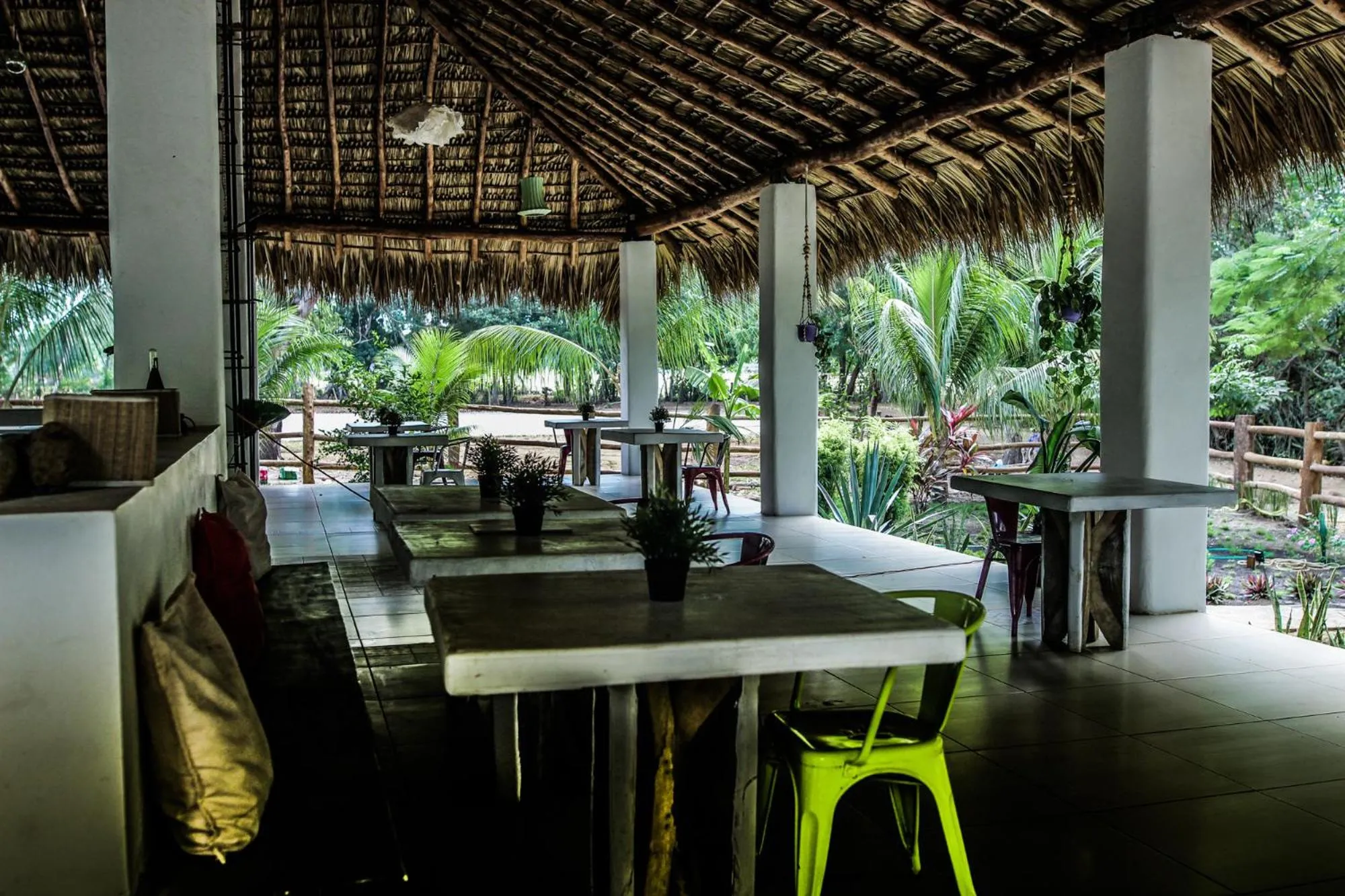 Restaurant/places to eat in Las Dunas Surf Resort