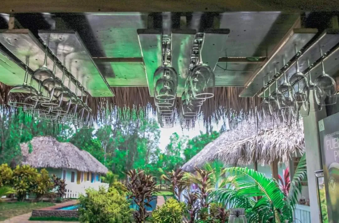 Restaurant/places to eat in Las Dunas Surf Resort