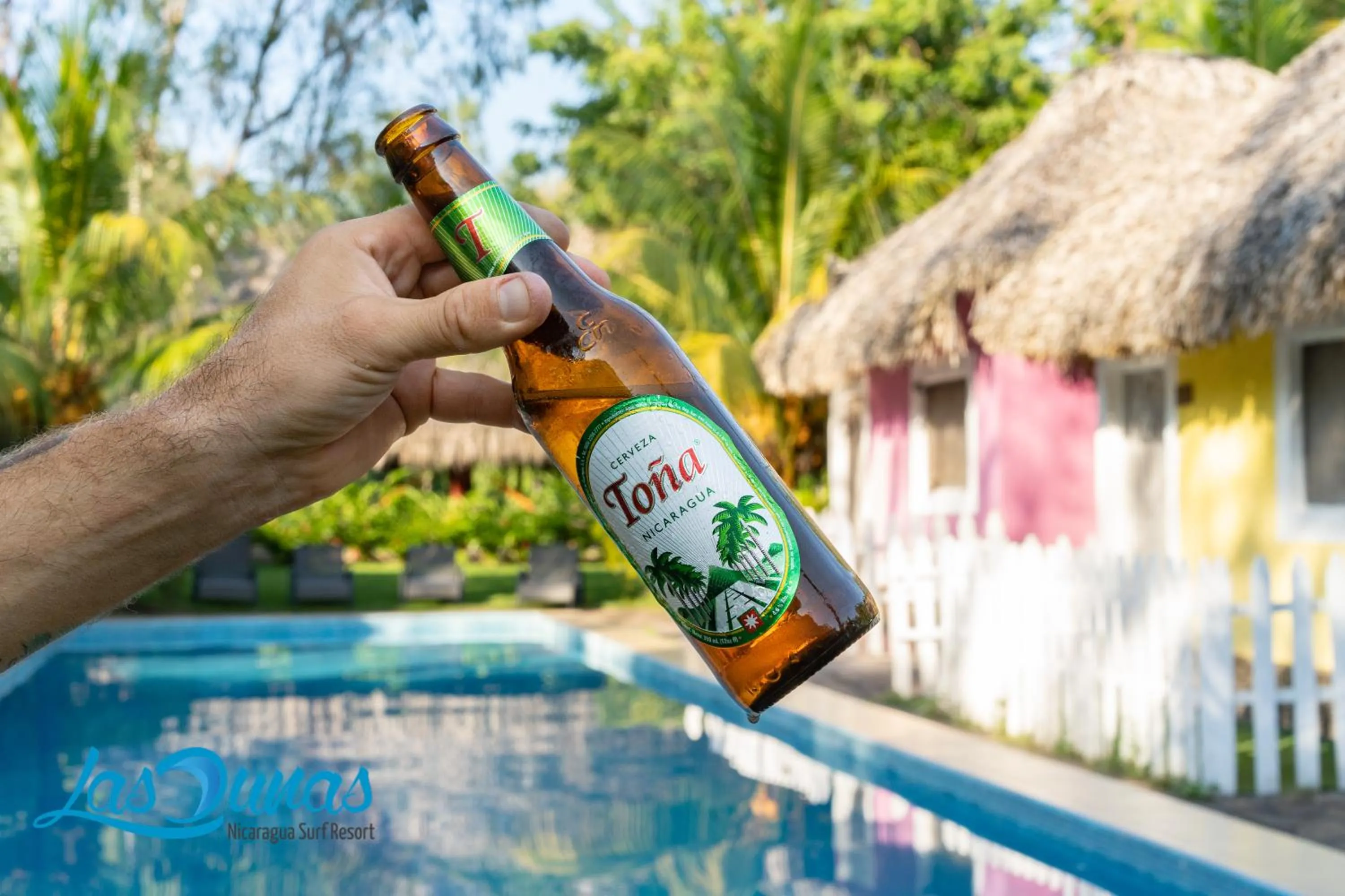 Food and drinks in Las Dunas Surf Resort