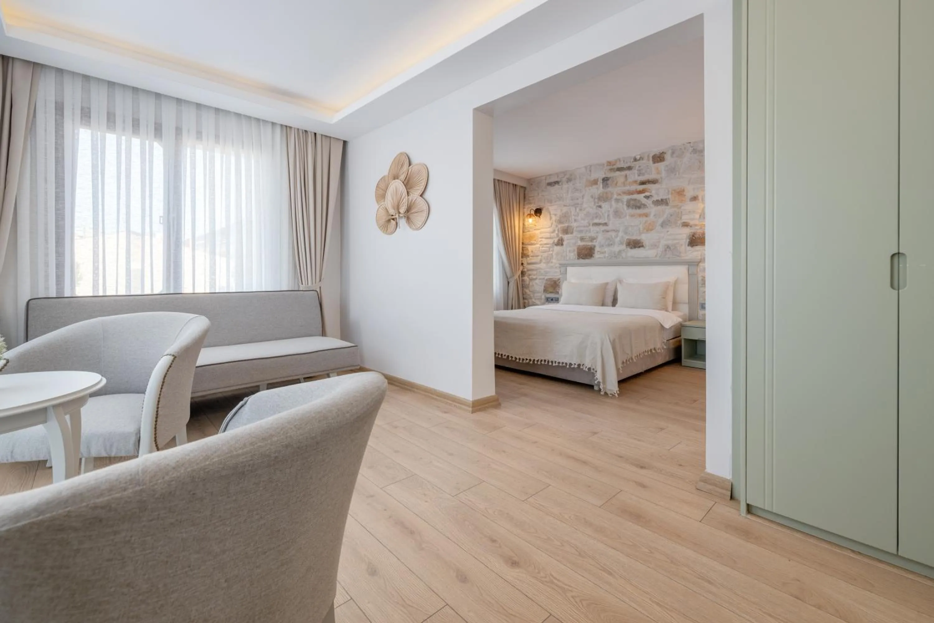 Bed in Hanedan Otel Foca Izmir