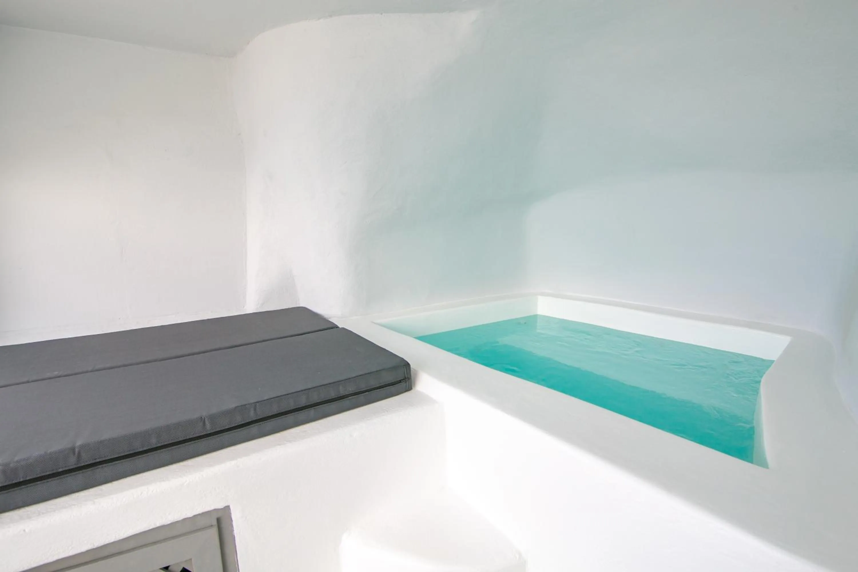 Hot Tub in Theodora Suites