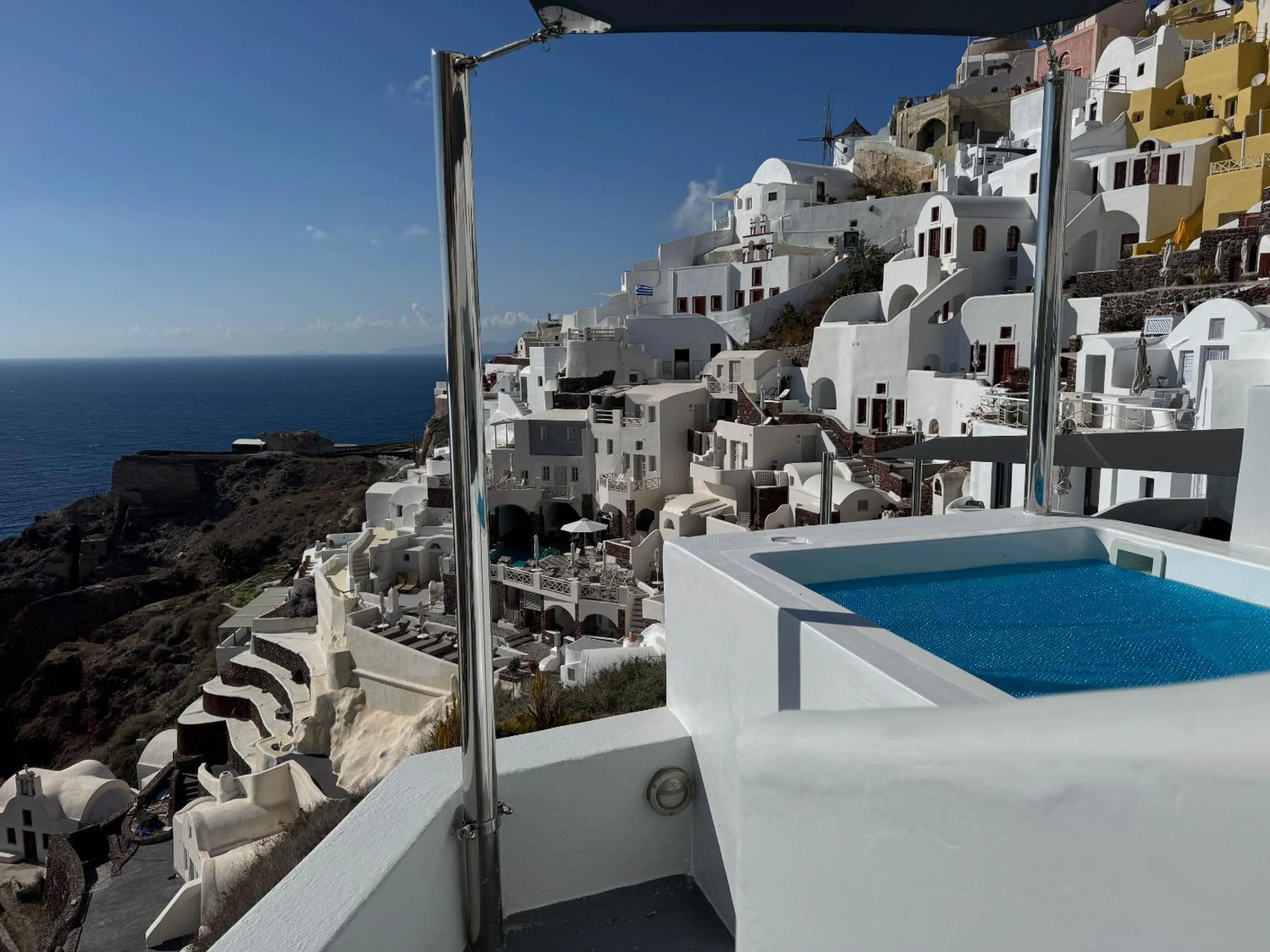 Day in Theodora Suites