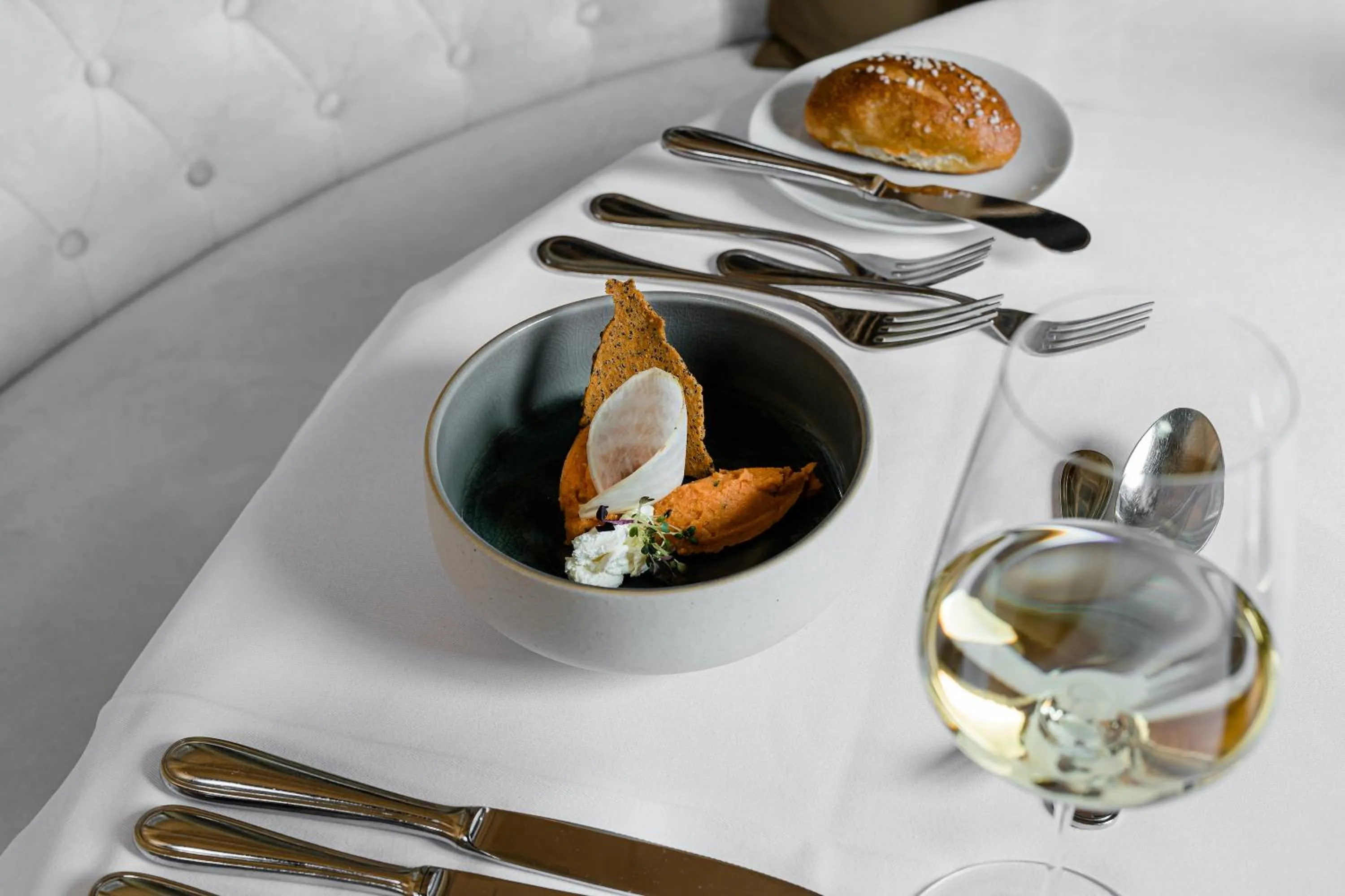 Restaurant/places to eat in Waldhotel Arosa