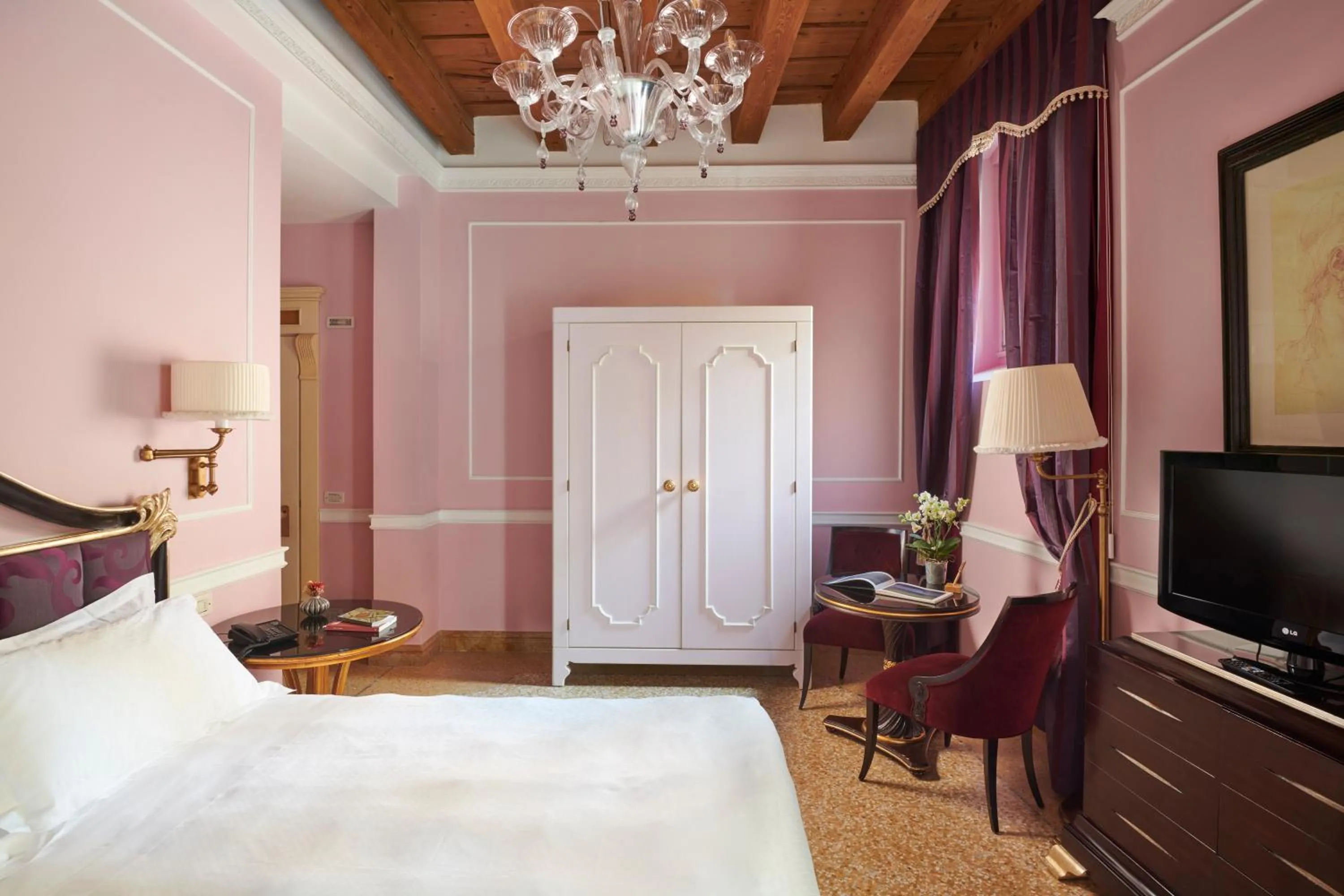 Bed in Villa Cordevigo