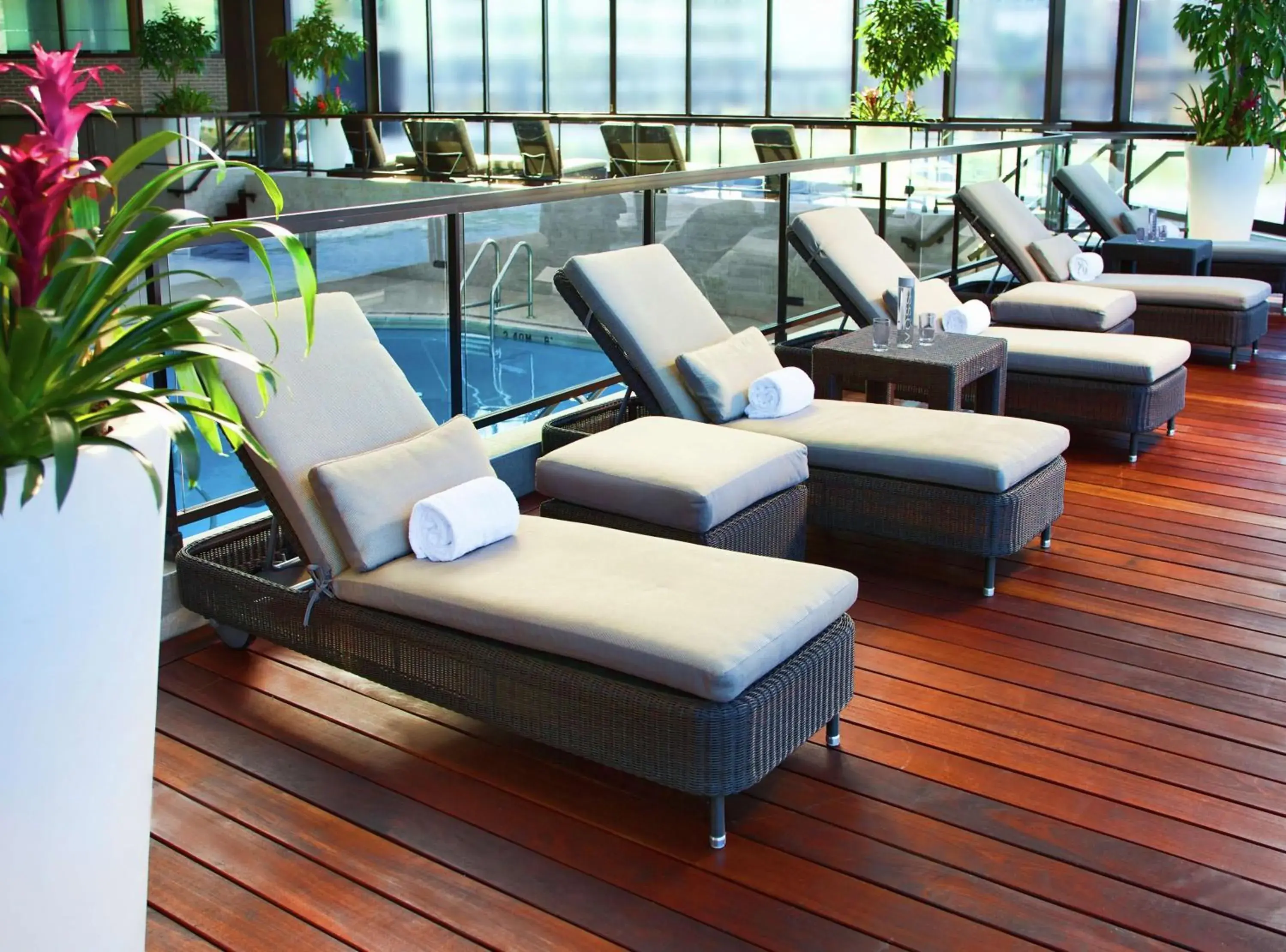 Pool view in DoubleTree By Hilton Montreal Pool view in DoubleTree By Hilton Montreal