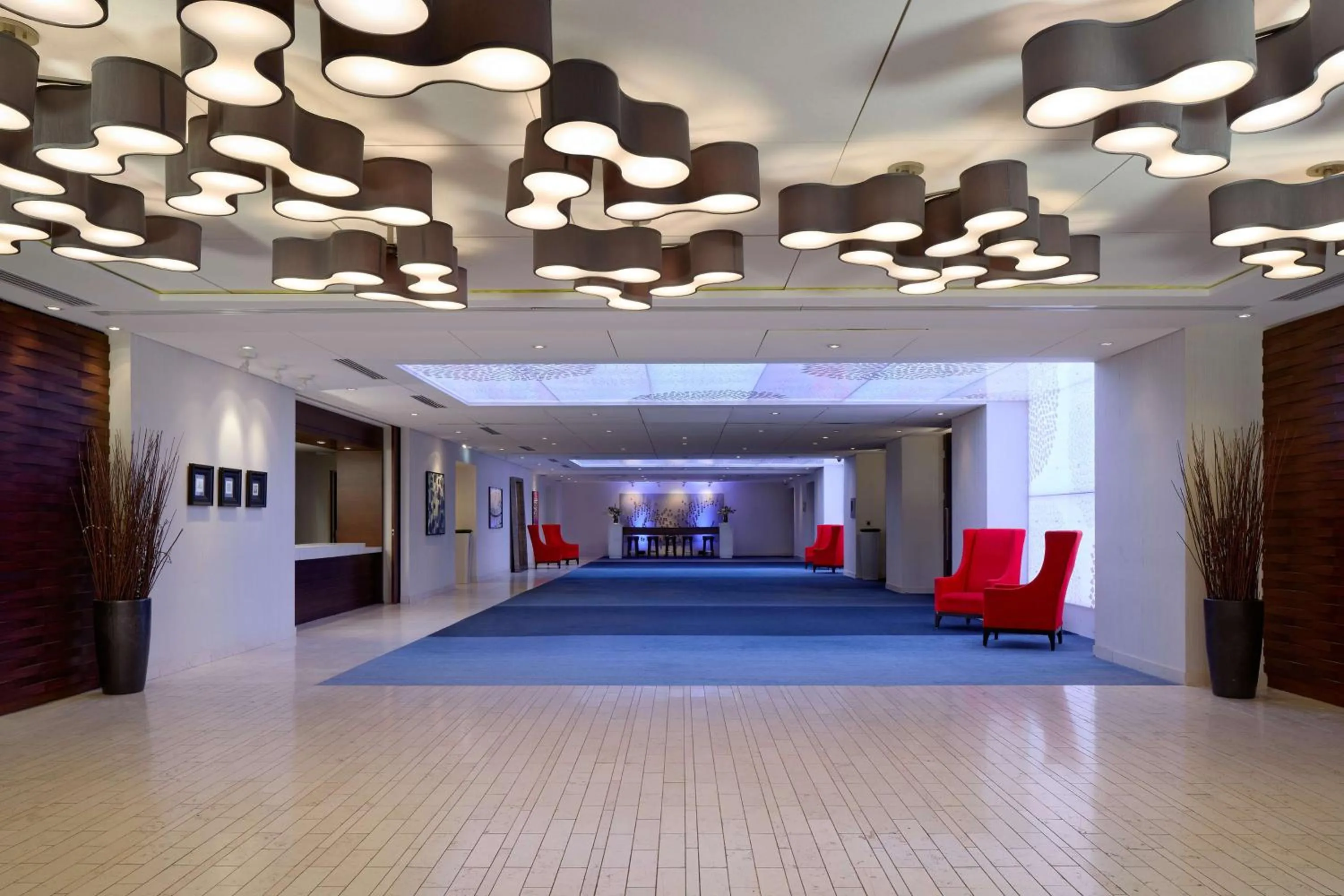 Meeting/conference room in DoubleTree By Hilton Montreal