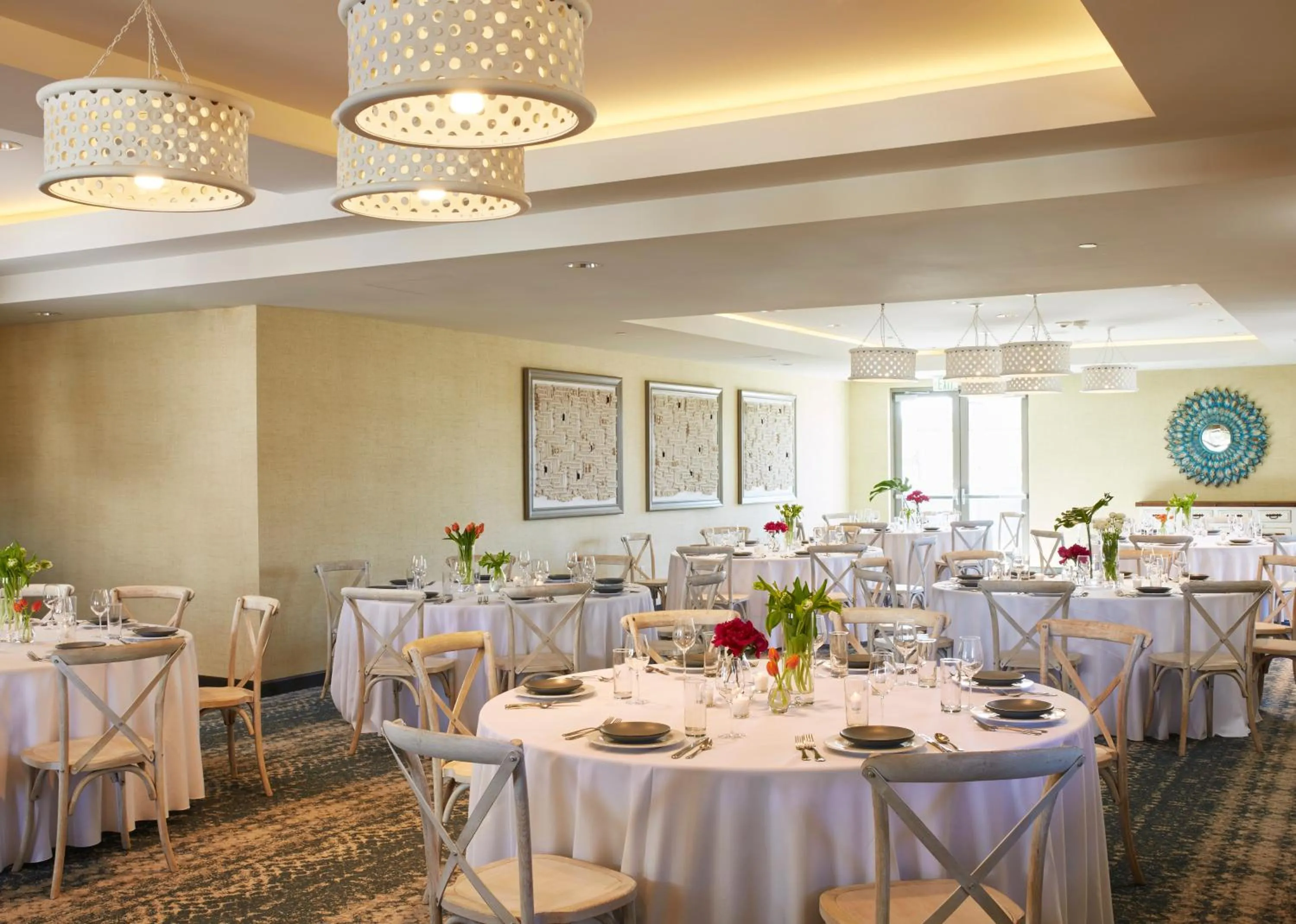 Meeting/conference room in Kimpton Shorebreak Huntington Beach Resort by IHG