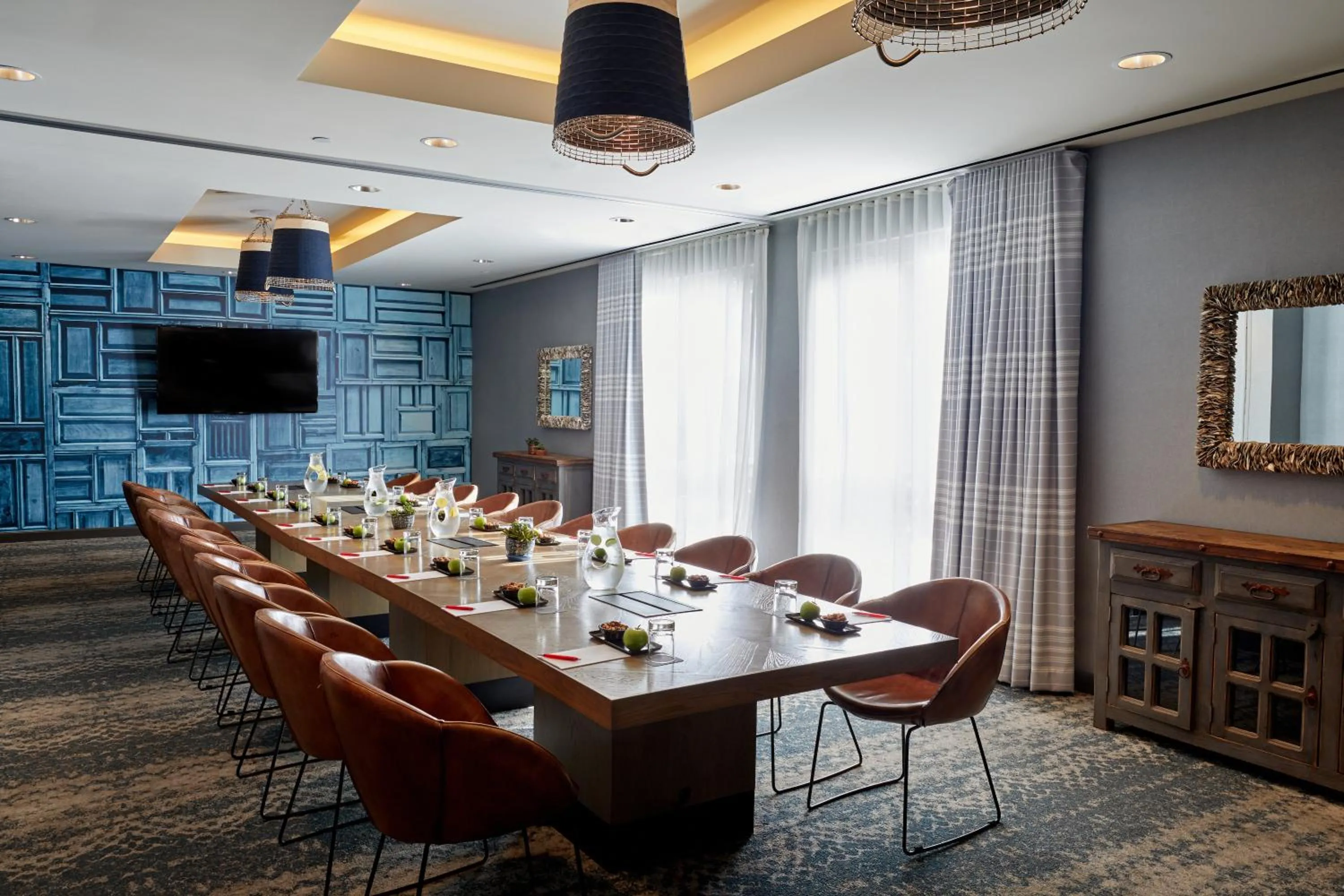 Meeting/conference room in Kimpton Shorebreak Huntington Beach Resort by IHG