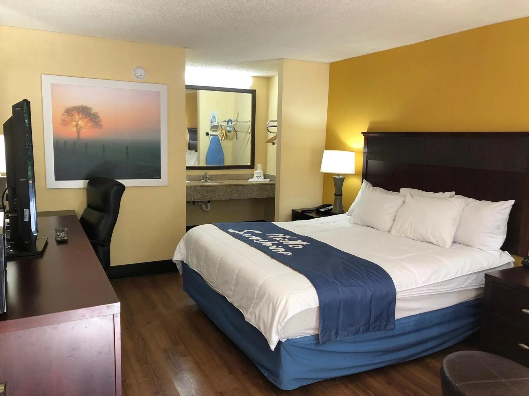 Bed in Days Inn by Wyndham King-Winston Salem Area