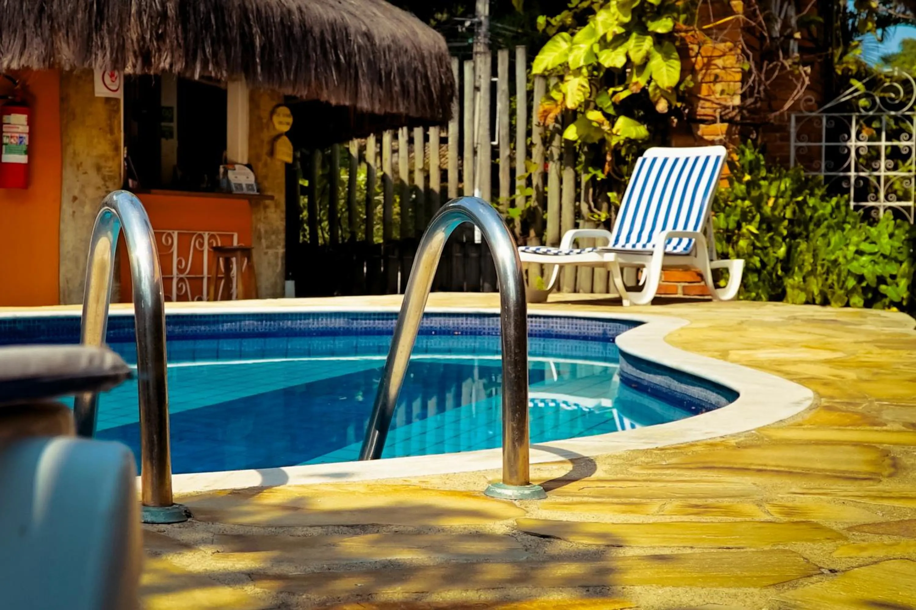 Swimming pool in VELINN Pousada Ponta do Pequeah