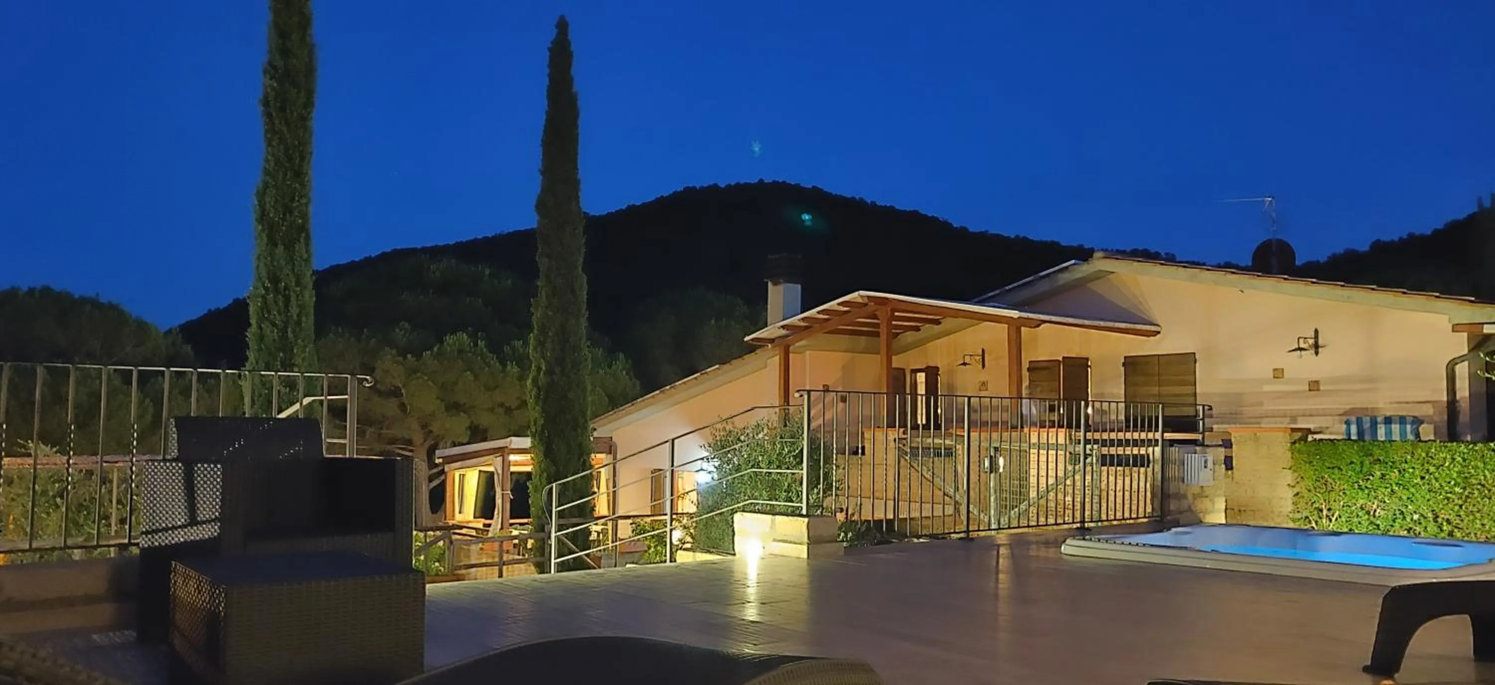 Hot Tub in Locanda Mossa Dei Barbari