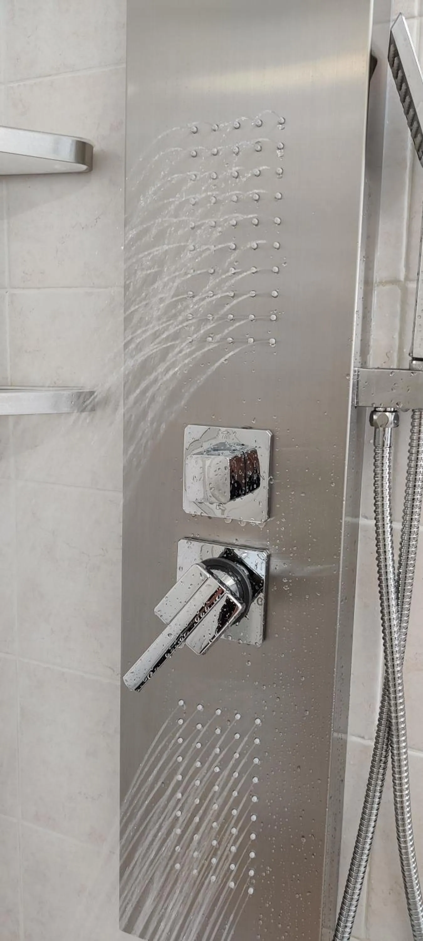 Shower in Locanda Mossa Dei Barbari