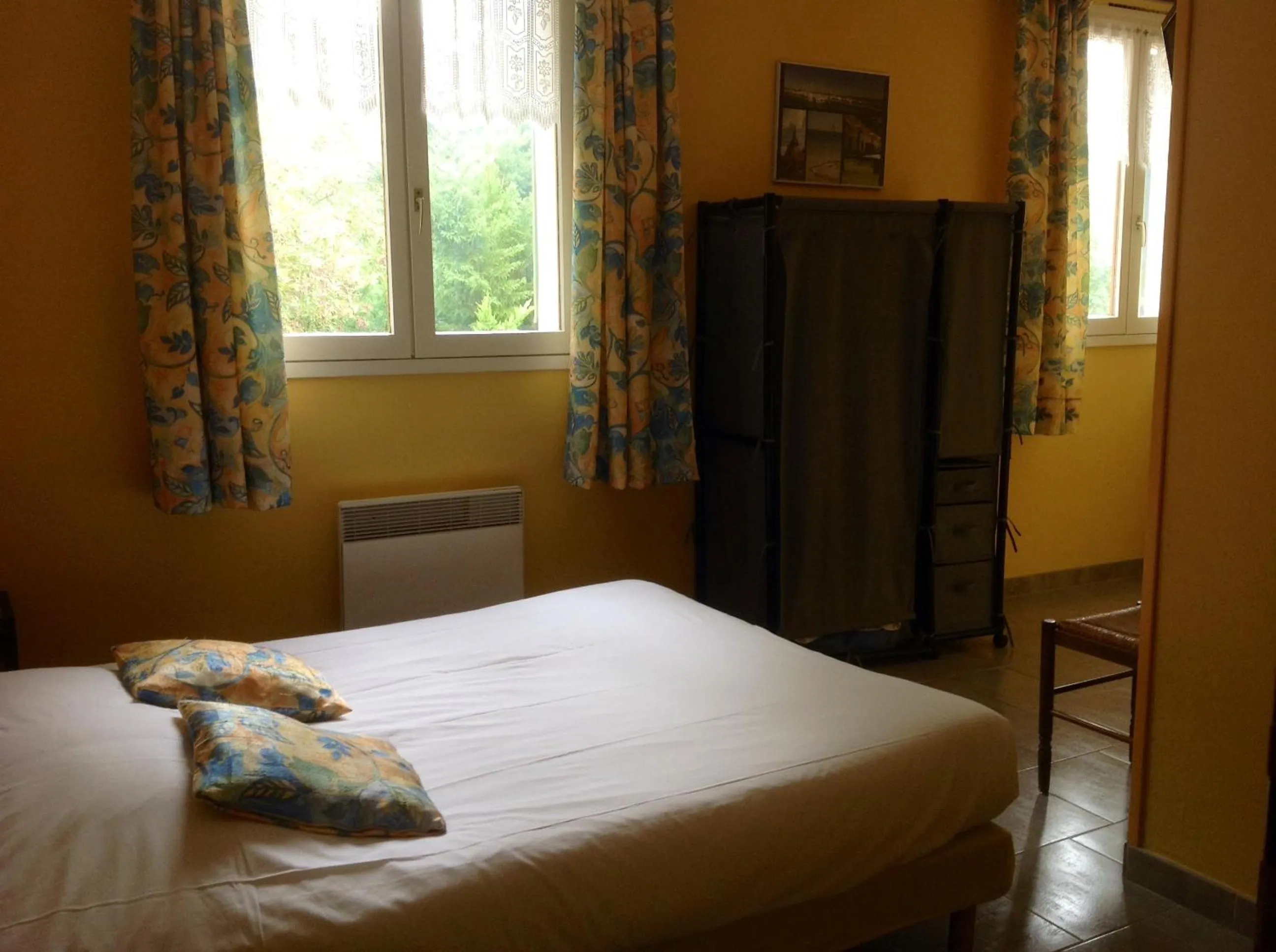 Bedroom, Bed in Logis Auberge De La Plaine