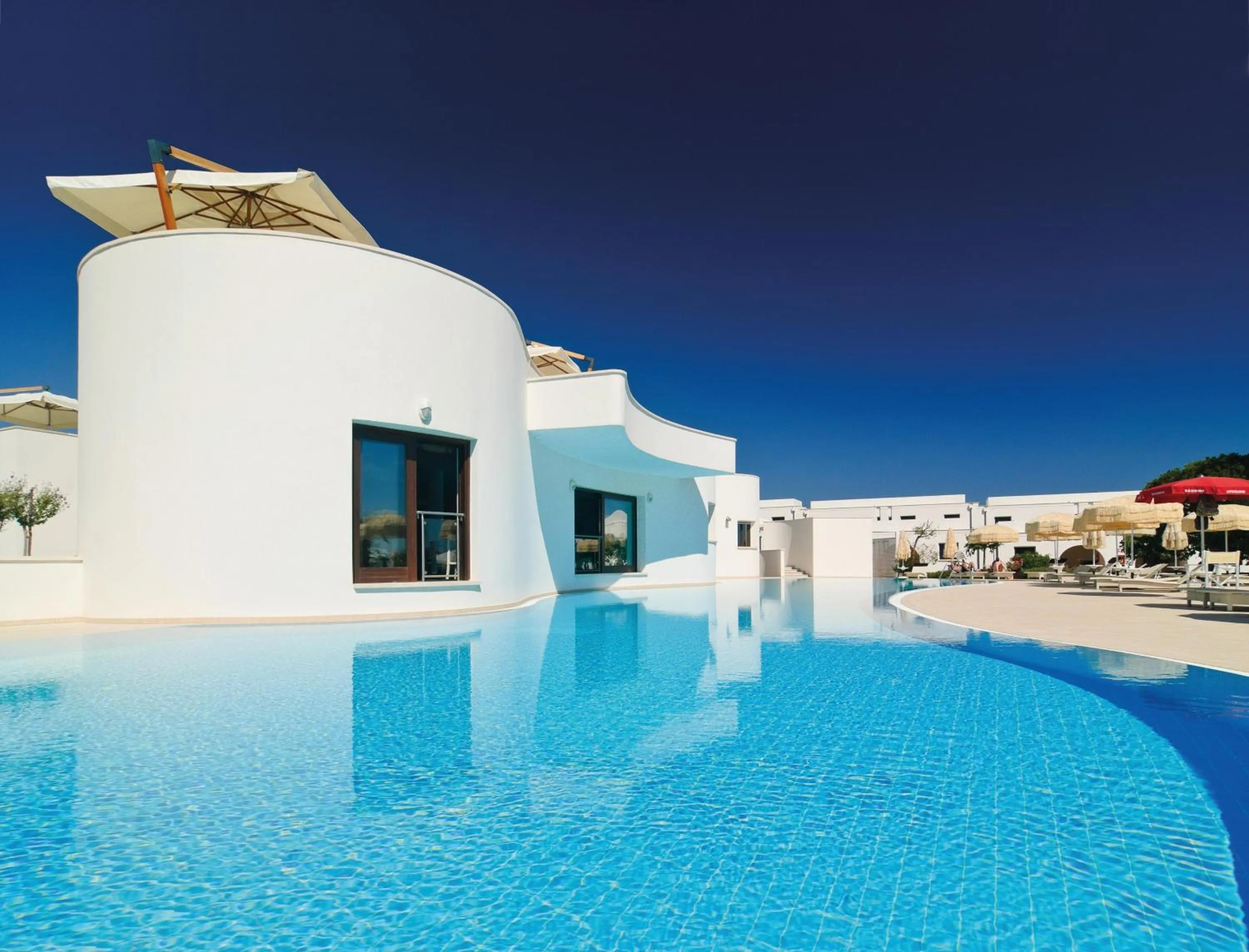 Swimming pool in Pietrablu Resort & Spa - CDSHotels