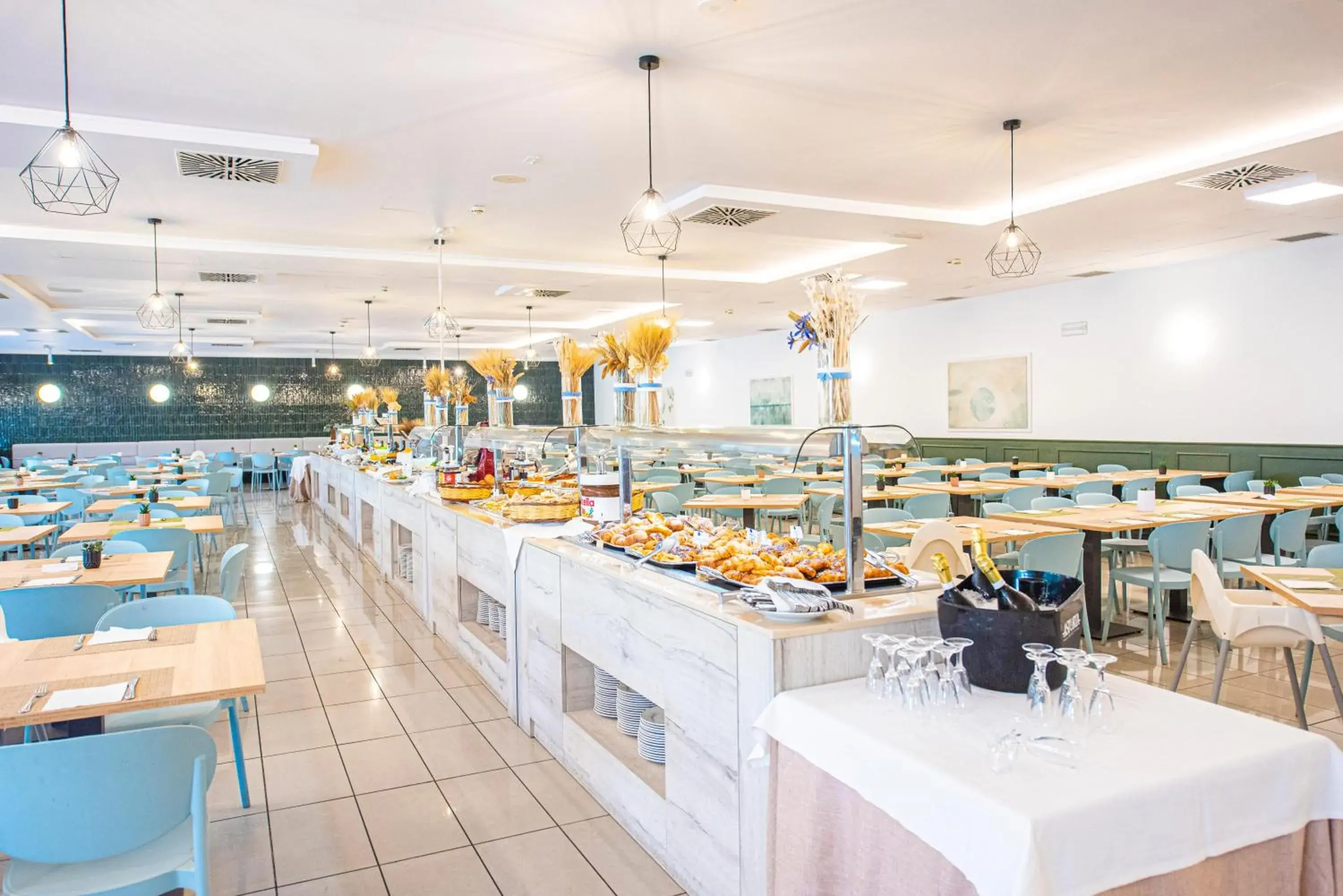 Restaurant/places to eat in Pietrablu Resort & Spa - CDSHotels Restaurant/places to eat in Pietrablu Resort & Spa - CDSHotels