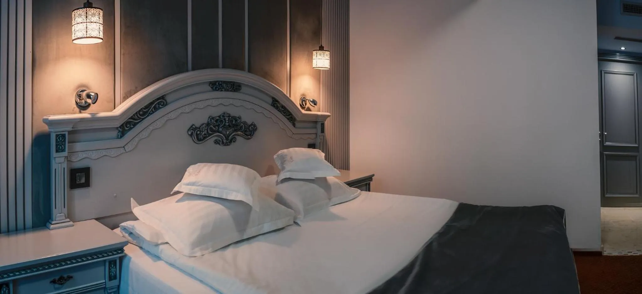 Double Room in Hotel Eden