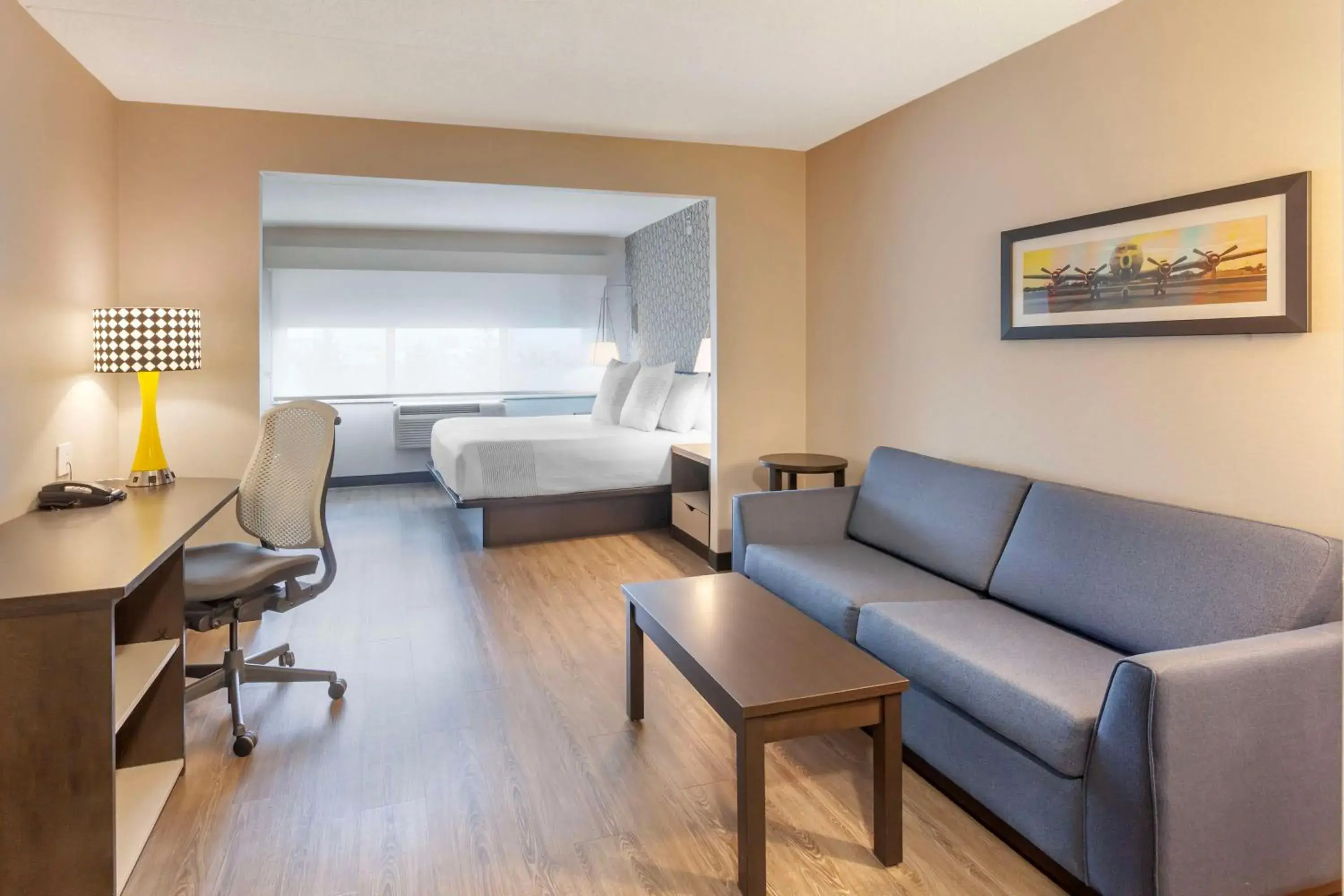 Bedroom, Bed in GLō Best Western Mississauga Corporate Centre Bedroom, Bed in GLō Best Western Mississauga Corporate Centre