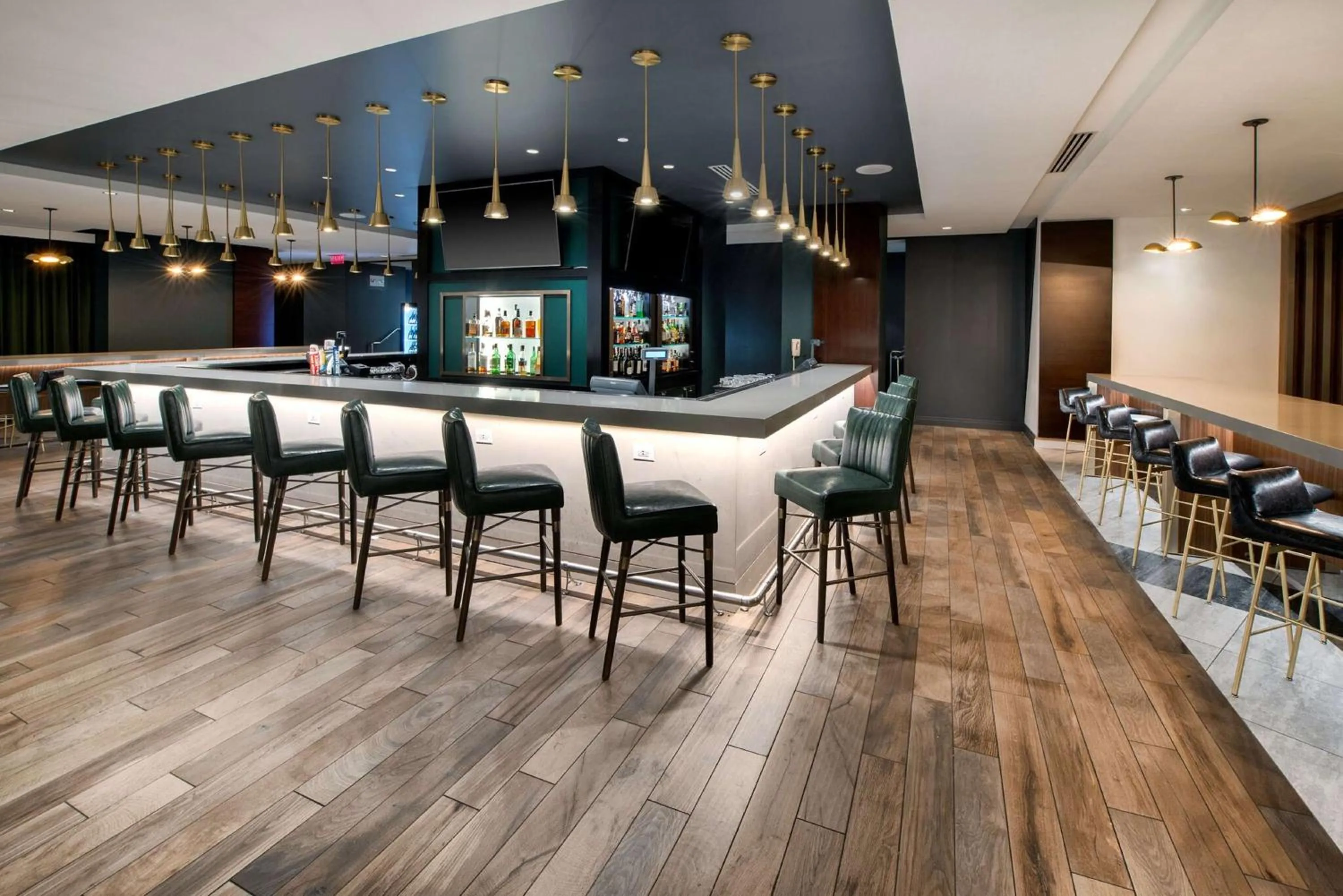 Lounge or bar in Hilton Atlanta