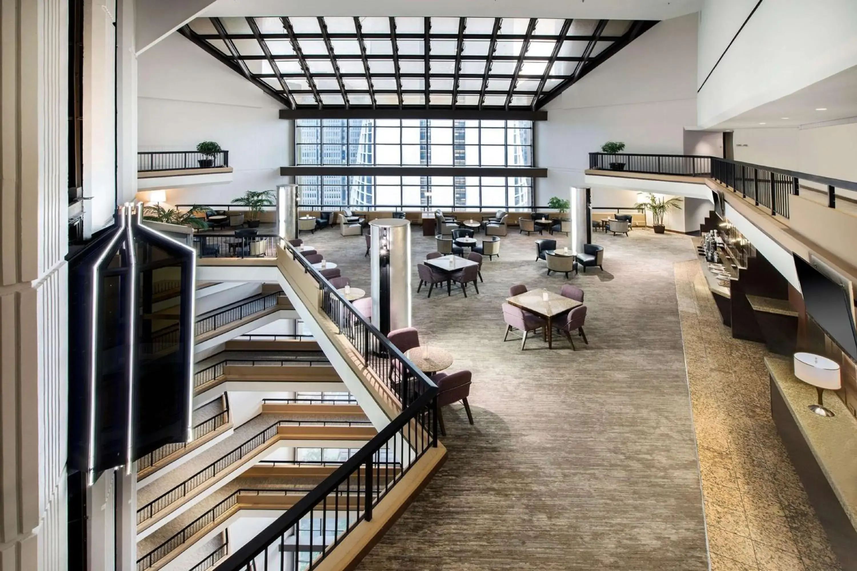 Property building in Hilton Atlanta Property building in Hilton Atlanta