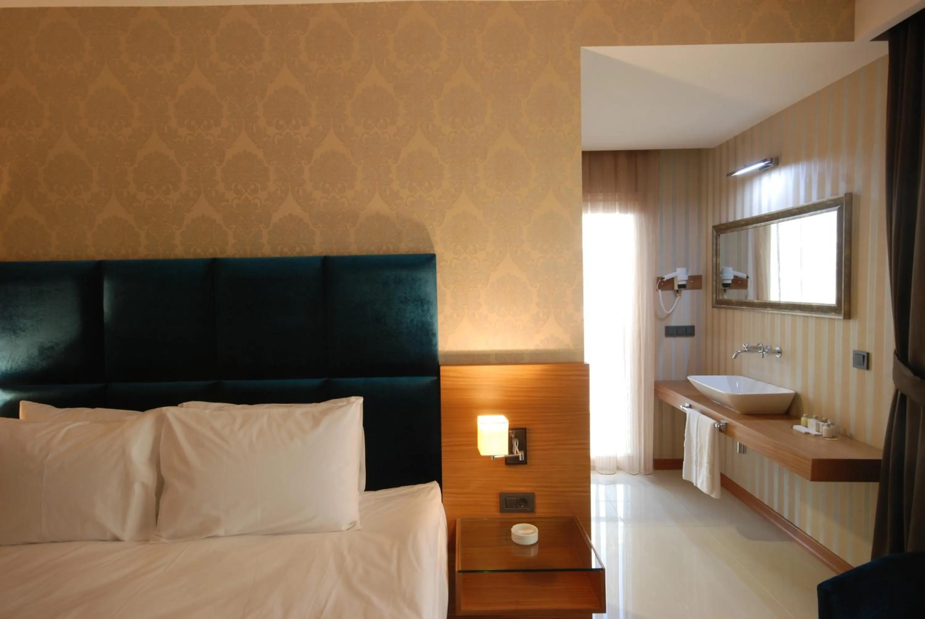 Bedroom in Riva Reşatbey Luxury Hotel