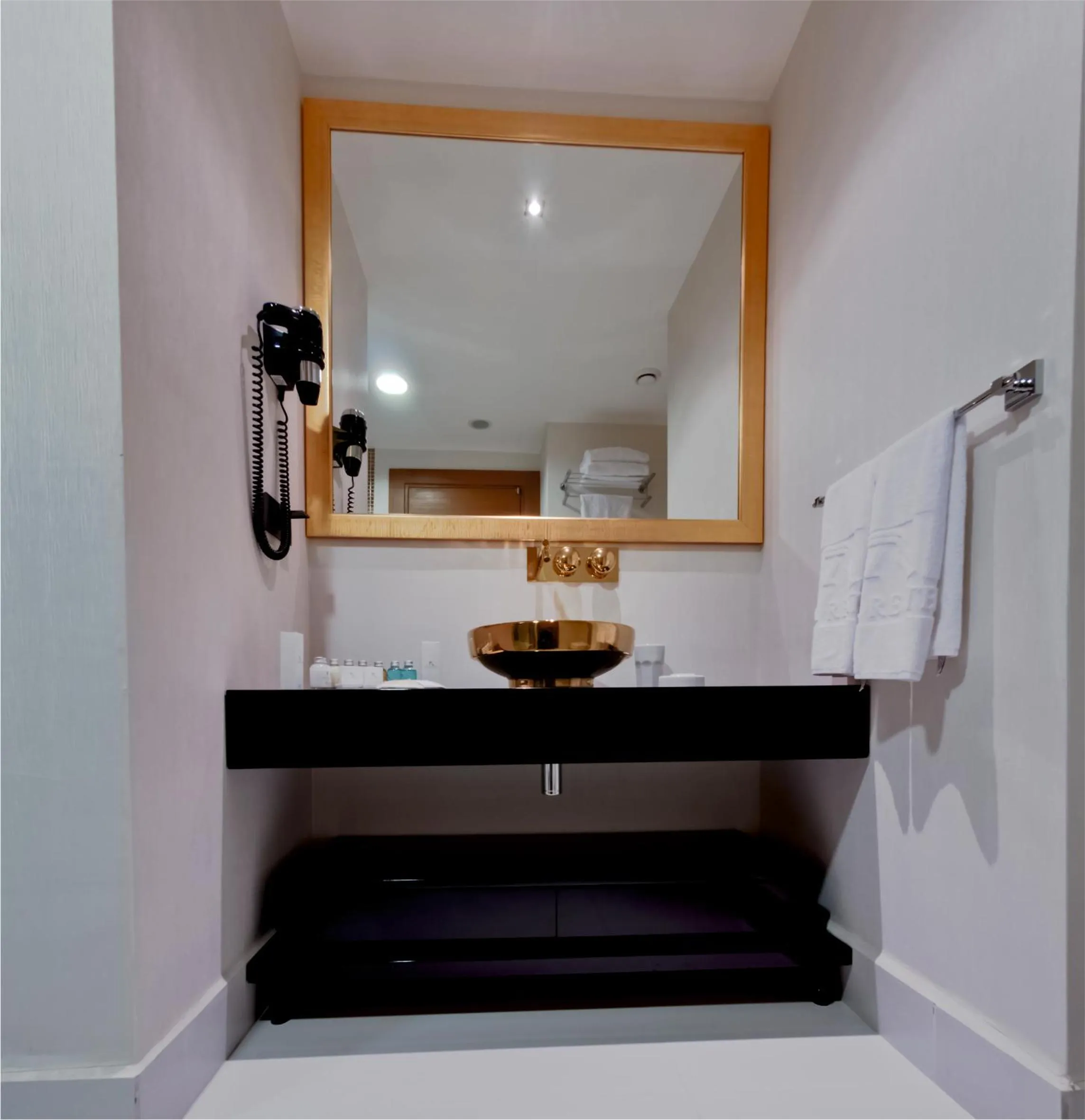 Bathroom in Riva Reşatbey Luxury Hotel