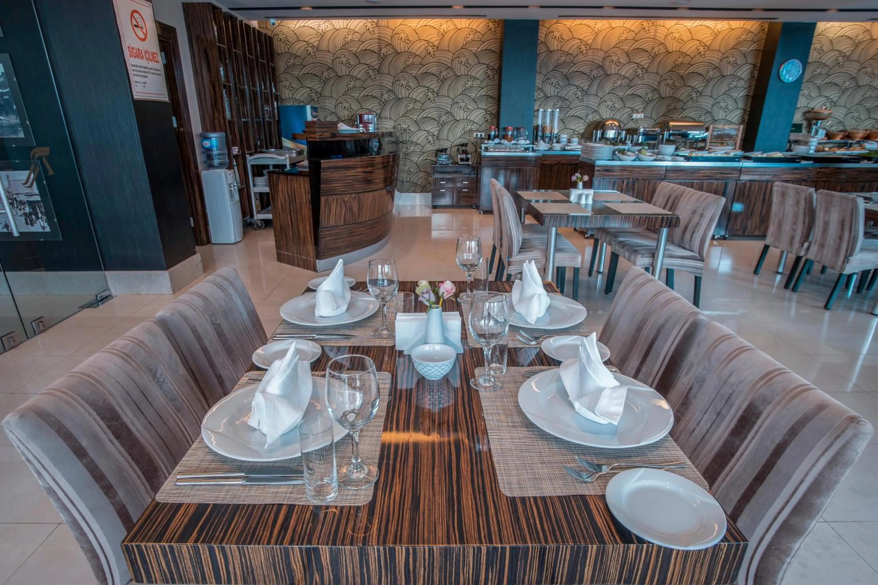 Restaurant/places to eat in Riva Reşatbey Luxury Hotel