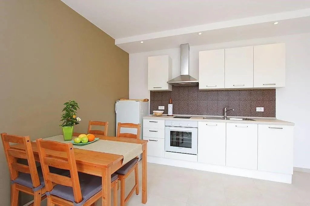 Apartments Mauri