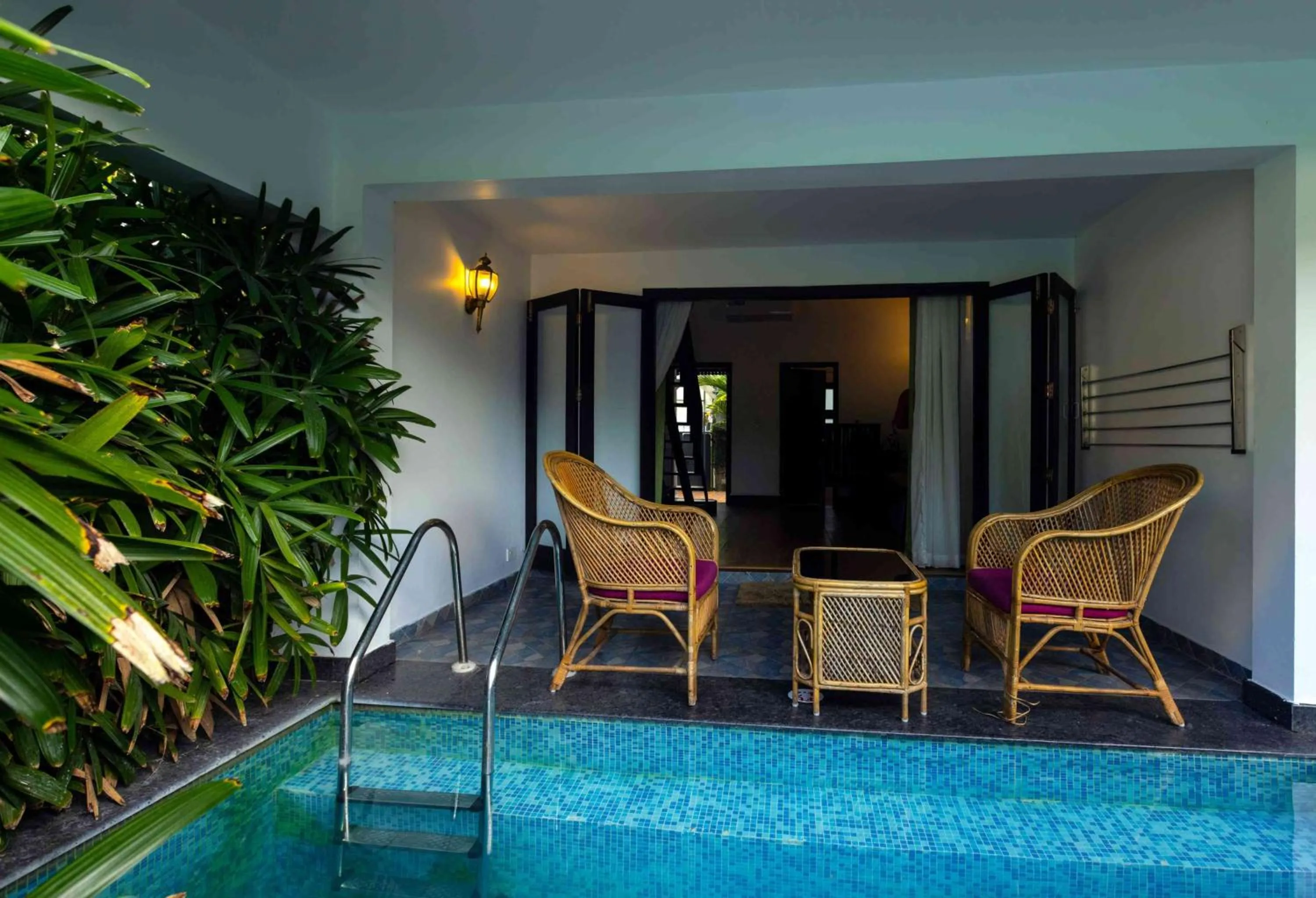 Swimming pool in Nihara Resort and Spa Cochin