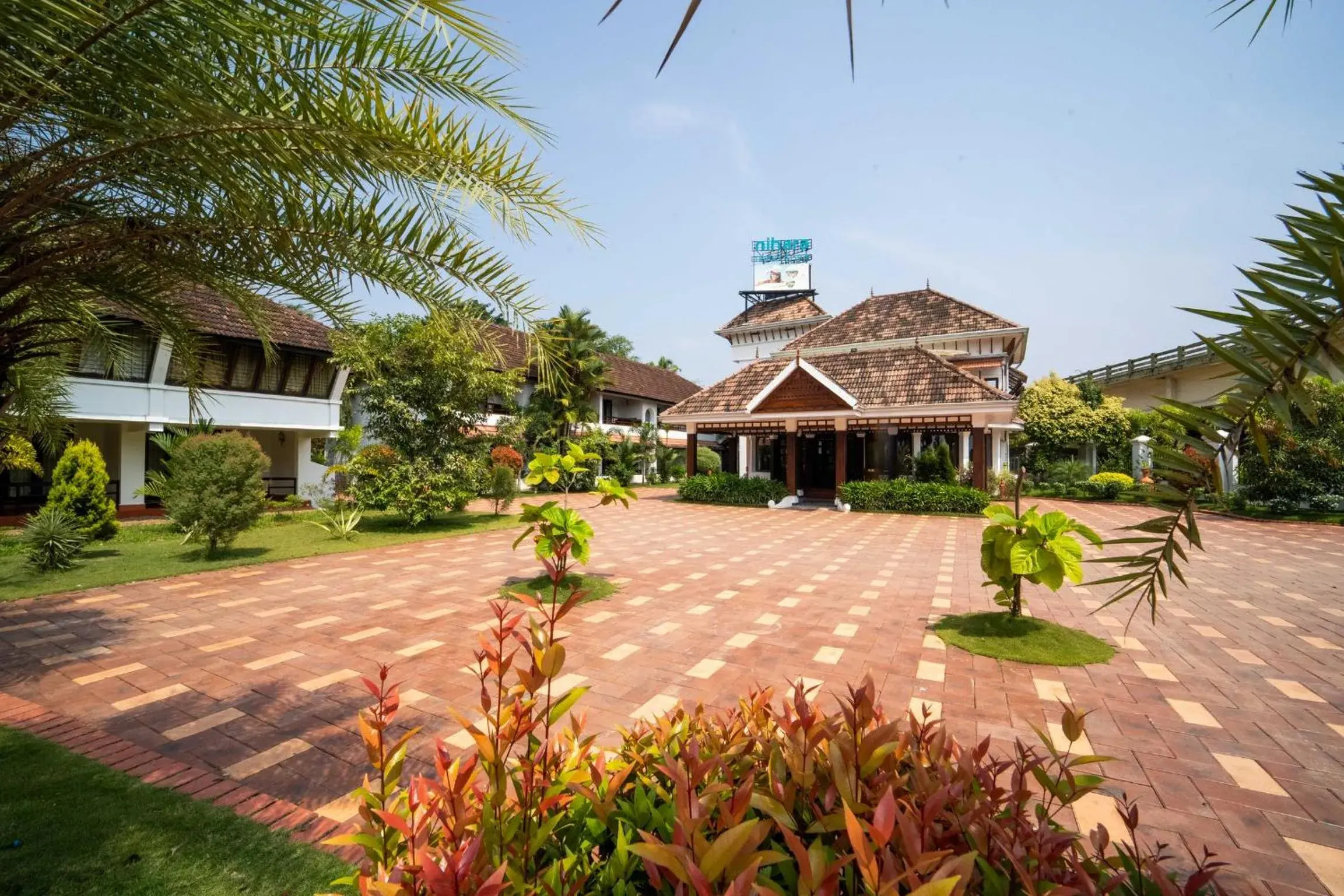 Property building in Nihara Resort and Spa Cochin Property building in Nihara Resort and Spa Cochin