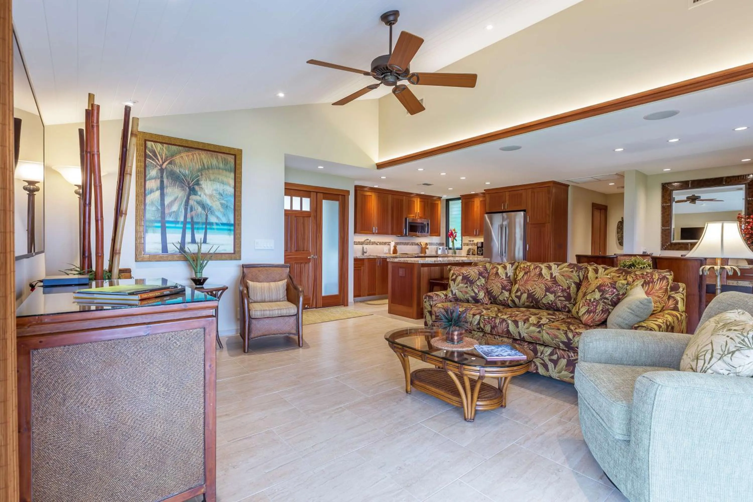 Photo of the whole room in Wailea Elua Village - CoralTree Residence Collection