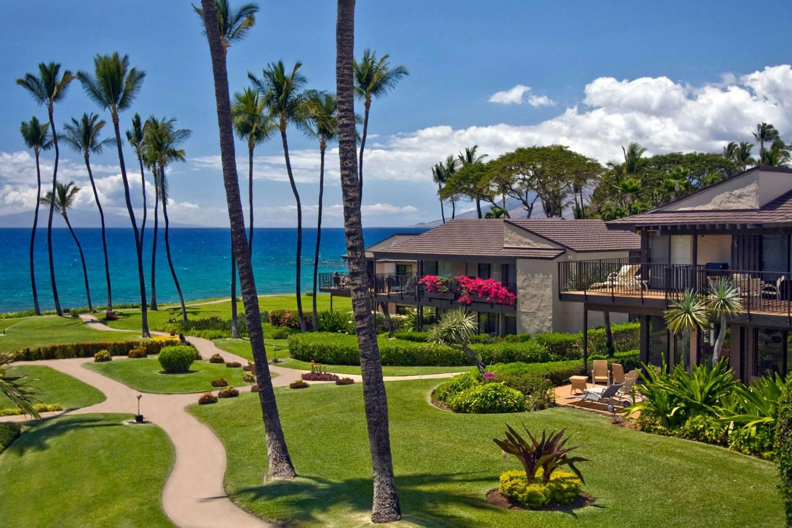 Property building in Wailea Elua Village - CoralTree Residence Collection
